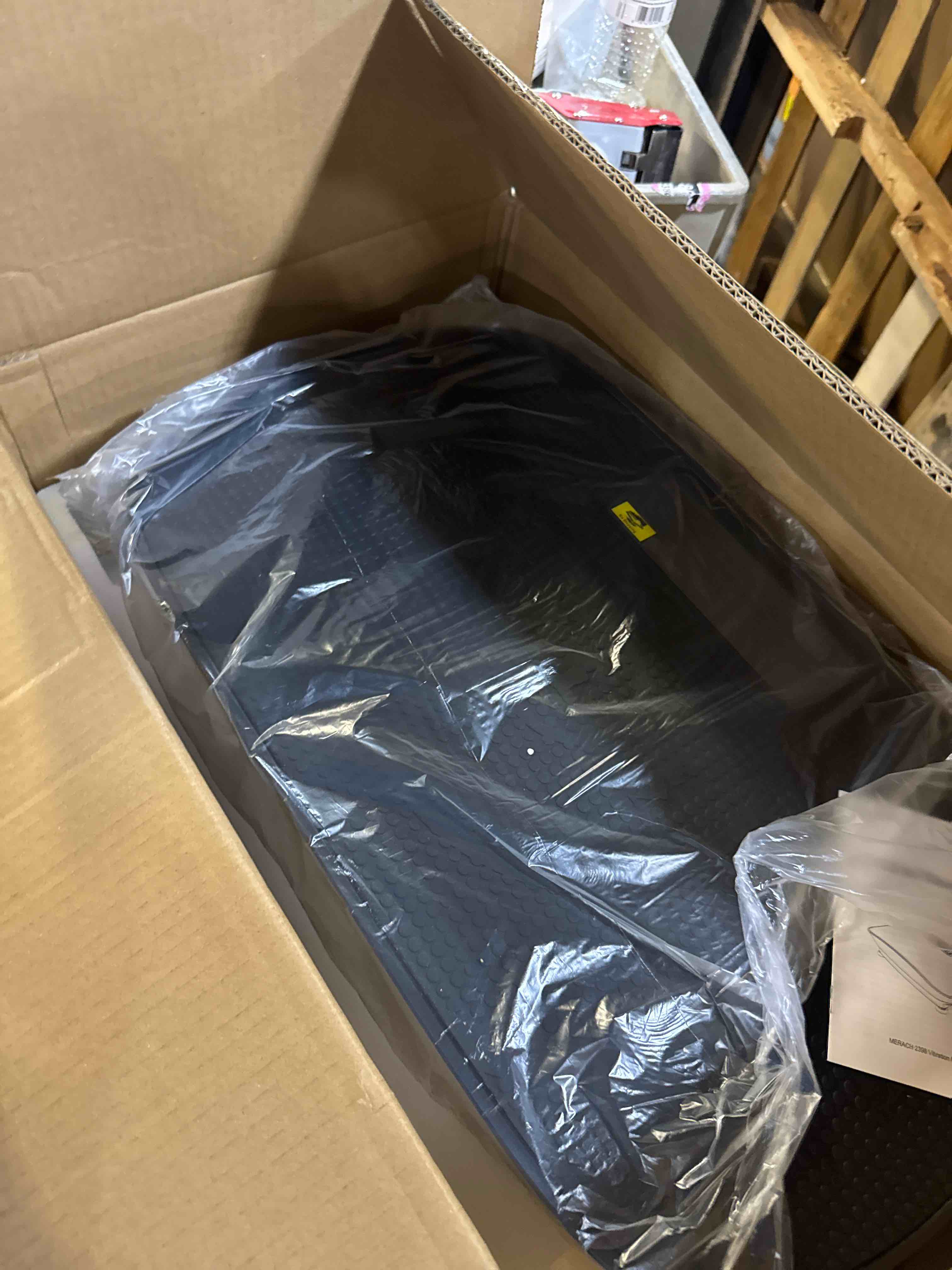 https://s3.amazonaws.com/lotting-images-prod/phillipi/GRA2156607_1757964368923.jpeg