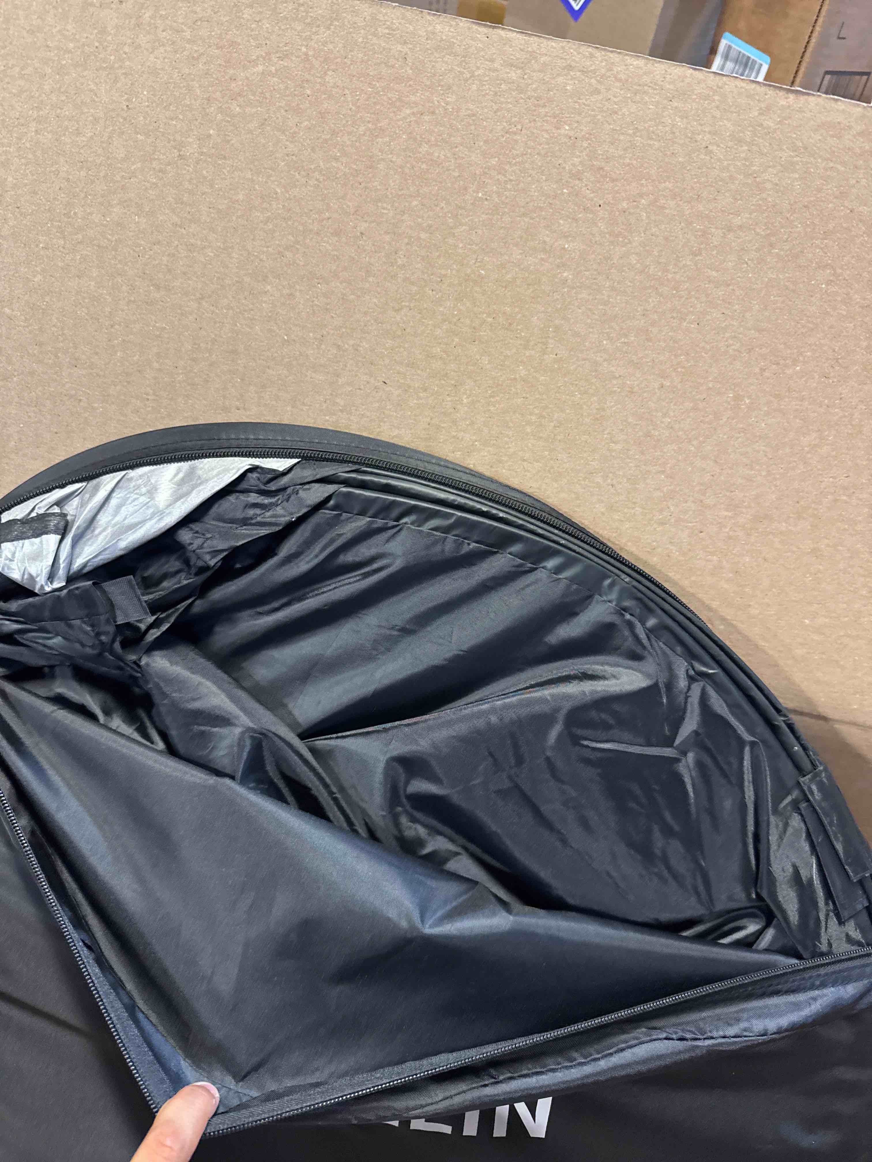 https://s3.amazonaws.com/lotting-images-prod/phillipi/GRA2156660_1758211714091.jpeg