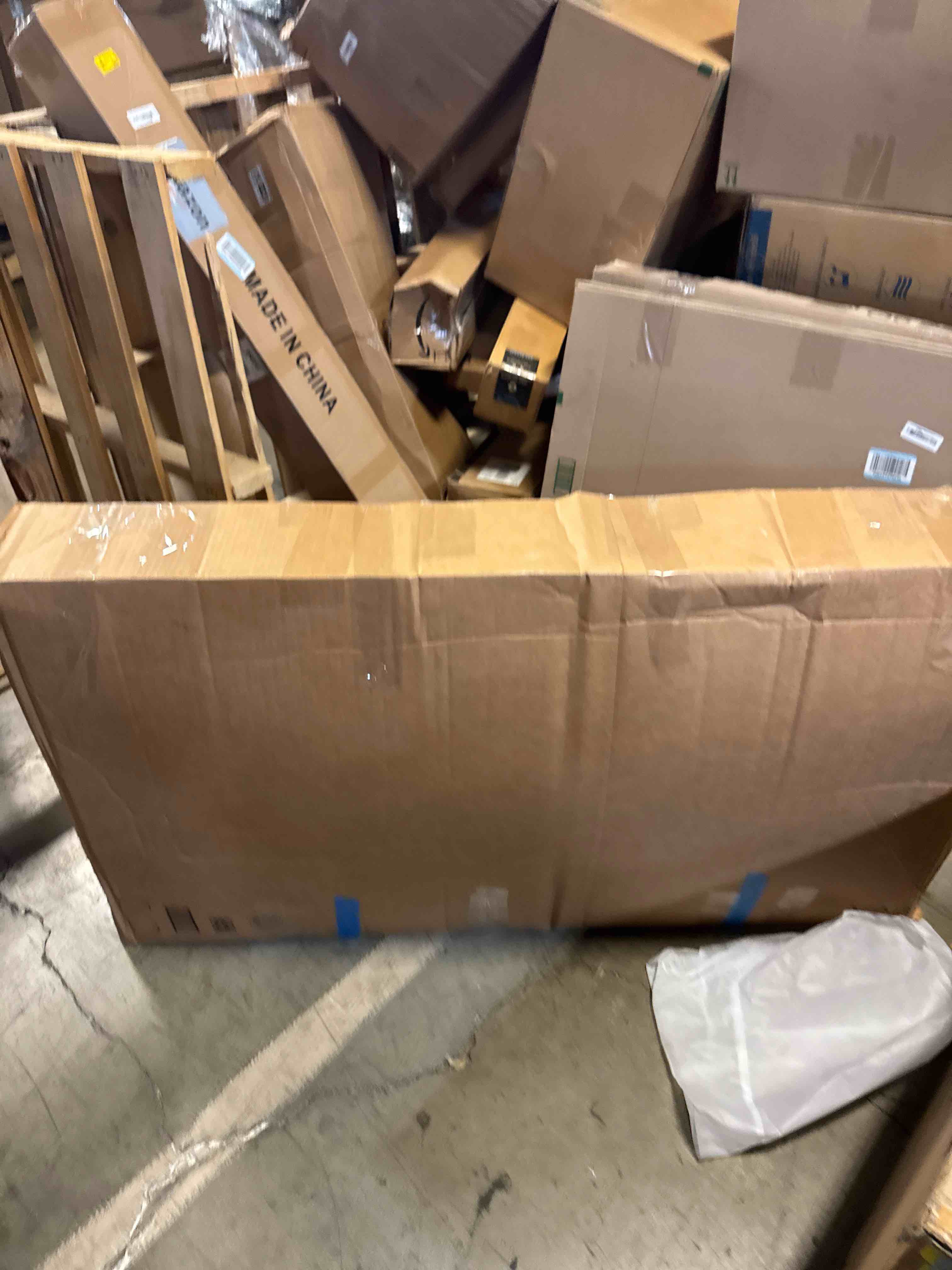 https://s3.amazonaws.com/lotting-images-prod/phillipi/GRA2156664_1758212168302.jpeg