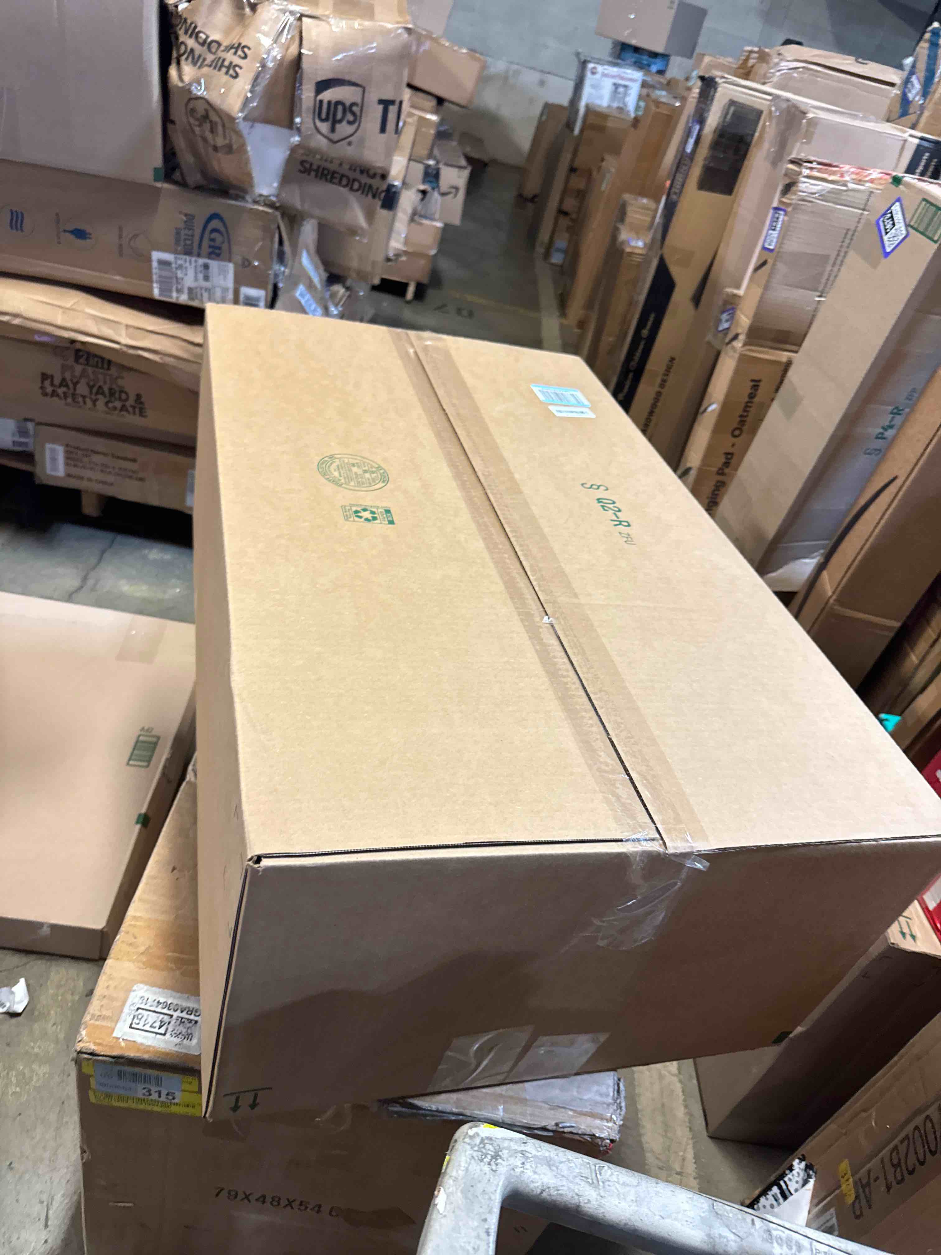 https://s3.amazonaws.com/lotting-images-prod/phillipi/GRA2156667_1758212935934.jpeg