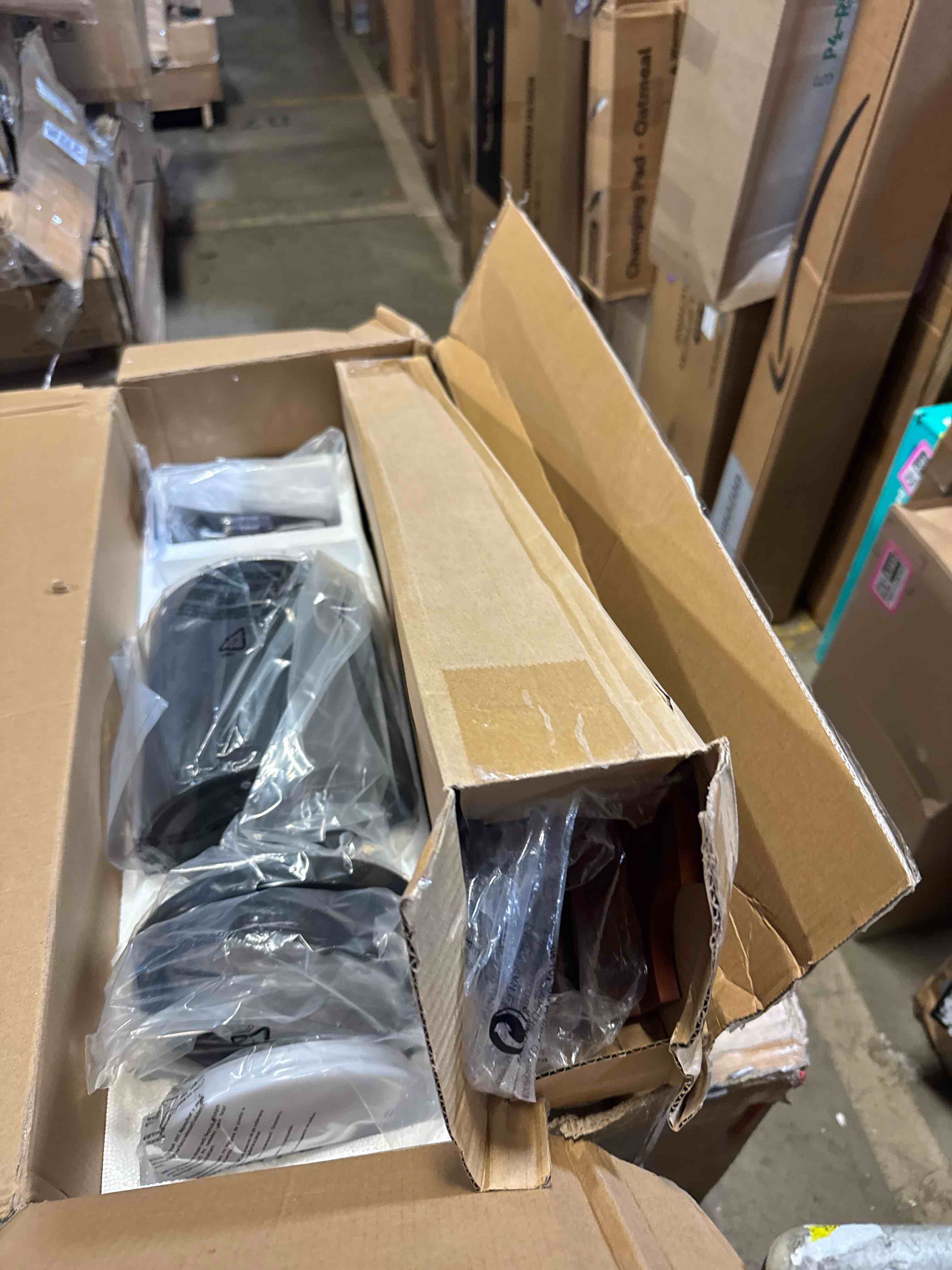 https://s3.amazonaws.com/lotting-images-prod/phillipi/GRA2156674_1758213802026.jpeg