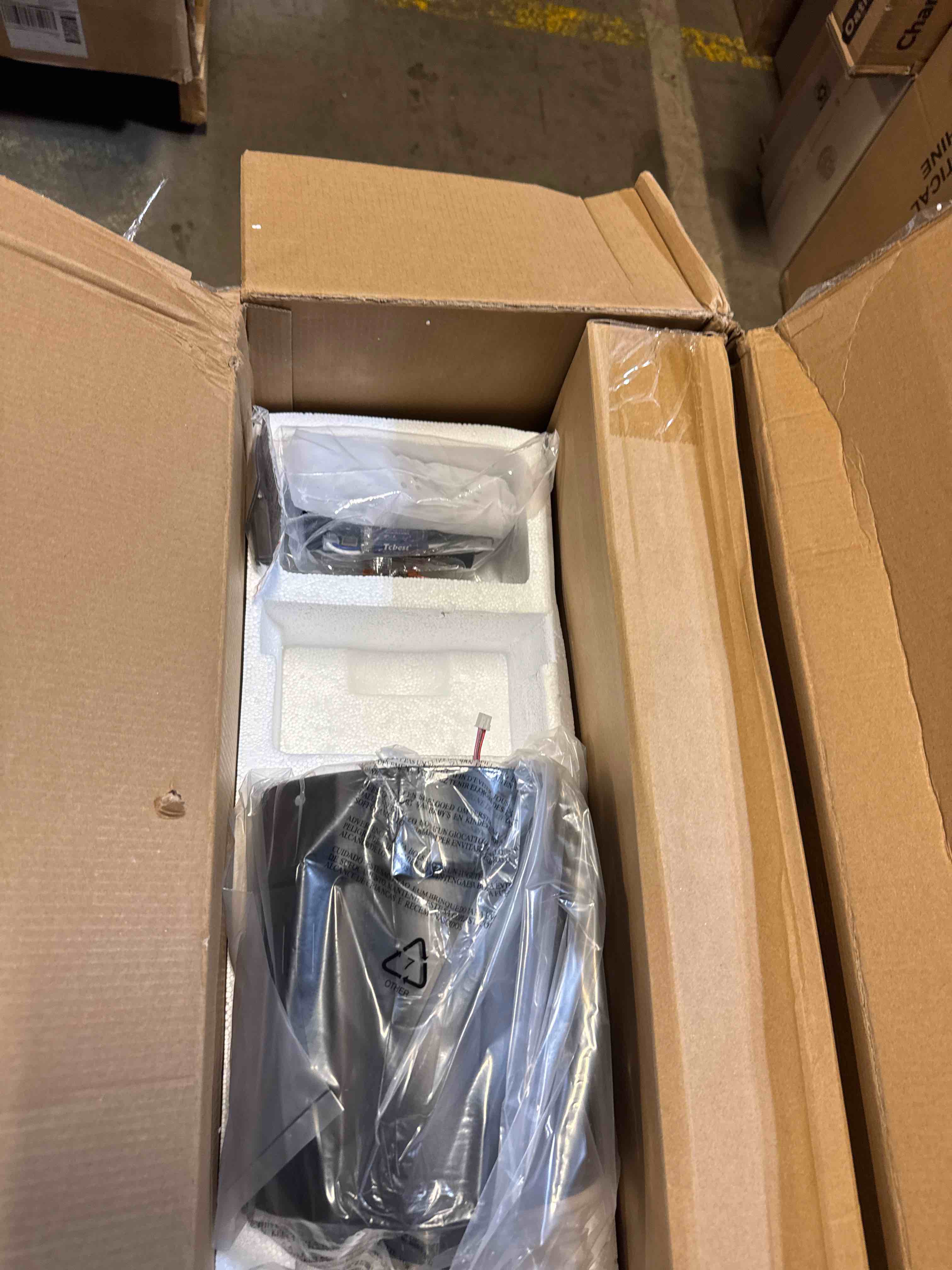 https://s3.amazonaws.com/lotting-images-prod/phillipi/GRA2156674_1758213815014.jpeg