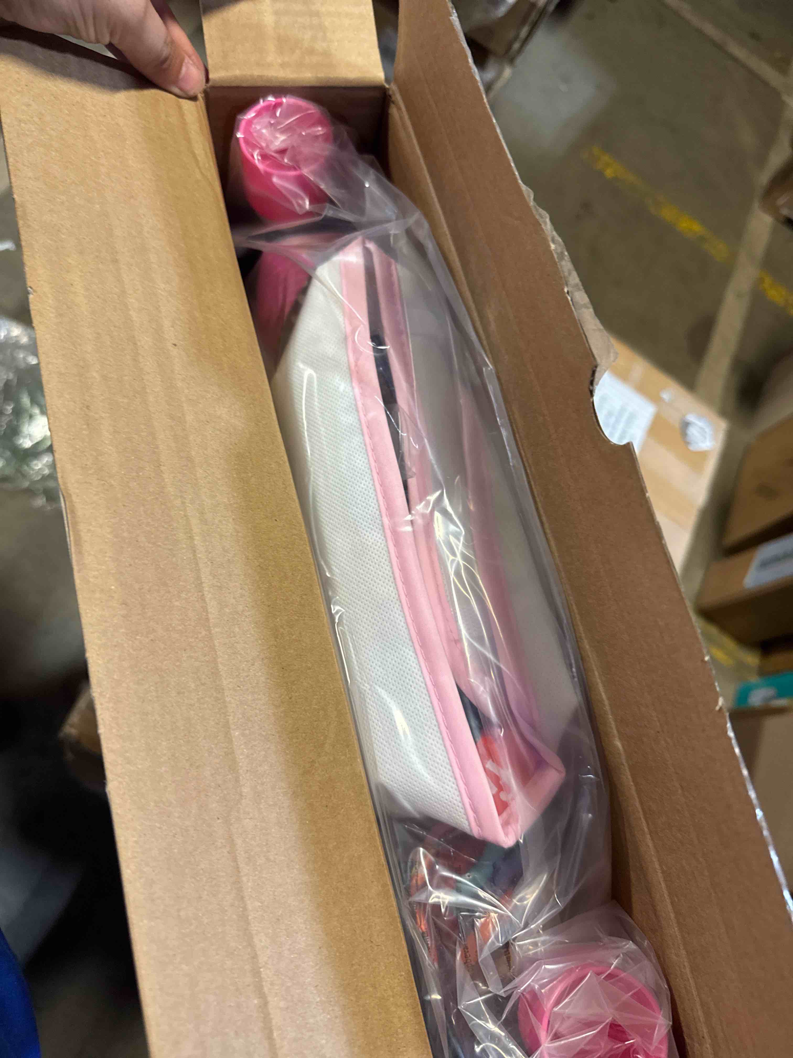https://s3.amazonaws.com/lotting-images-prod/phillipi/GRA2156678_1758214233000.jpeg
