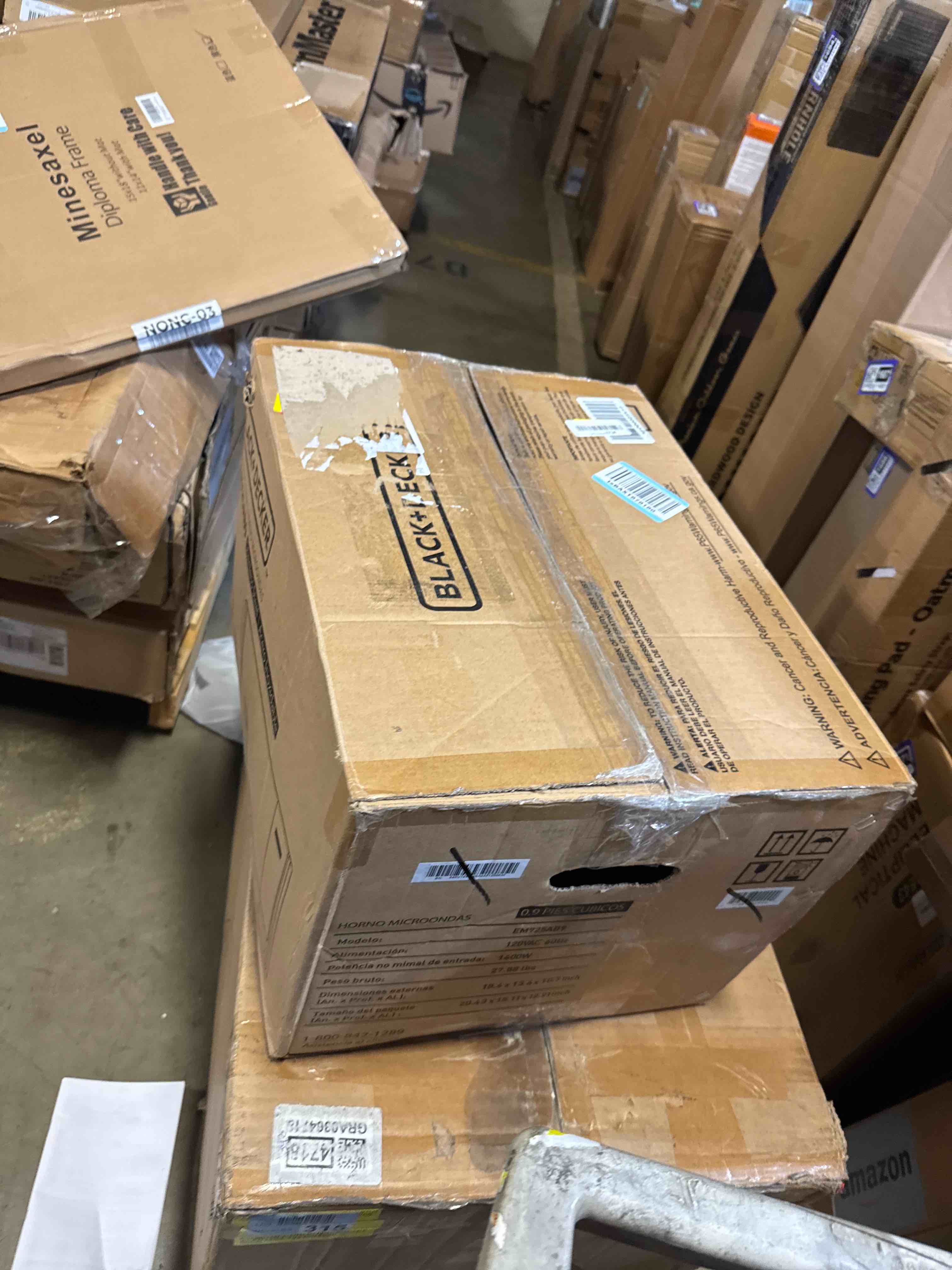 https://s3.amazonaws.com/lotting-images-prod/phillipi/GRA2156686_1758215390493.jpeg