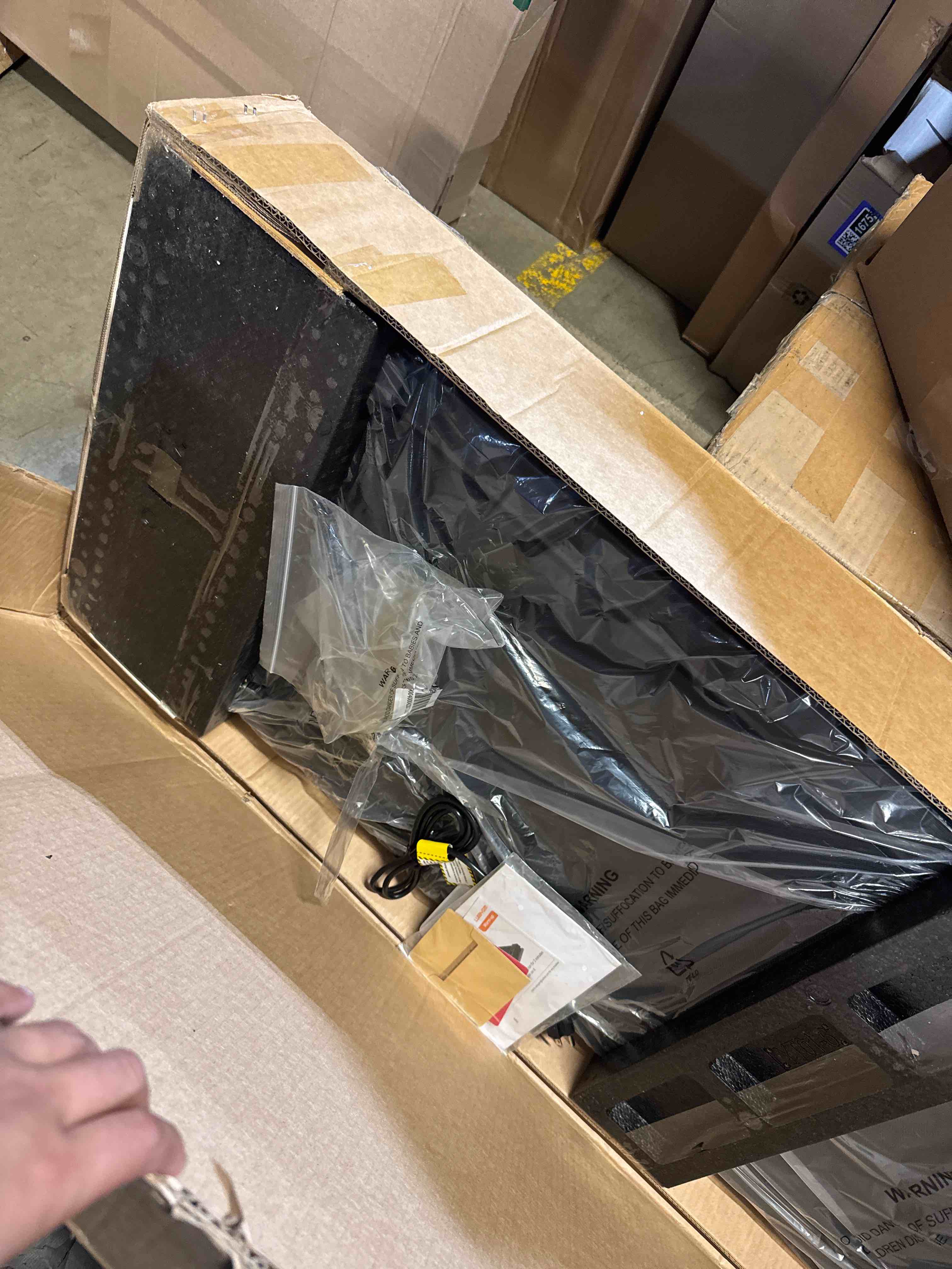 https://s3.amazonaws.com/lotting-images-prod/phillipi/GRA2156696_1758216803223.jpeg