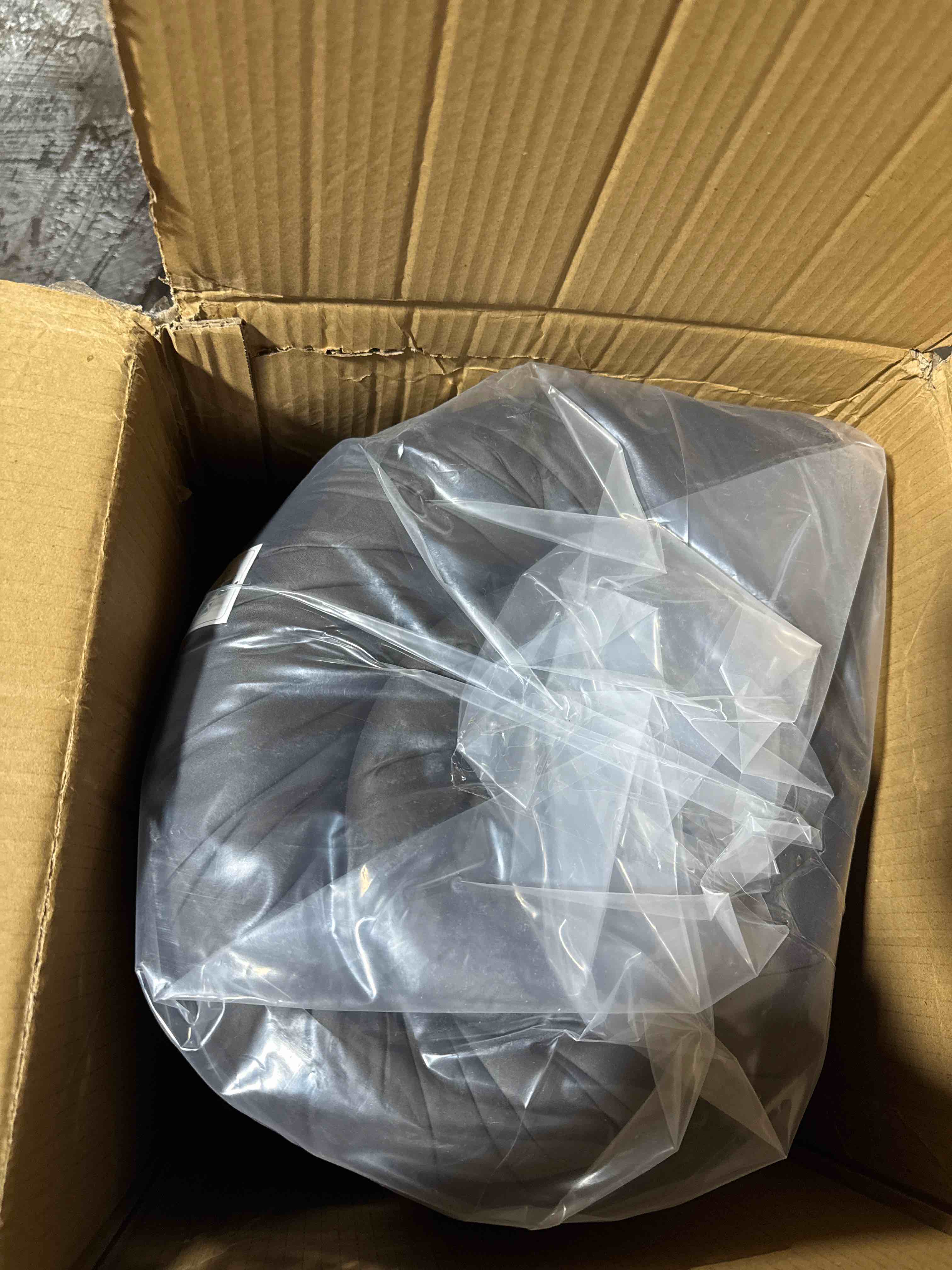 https://s3.amazonaws.com/lotting-images-prod/phillipi/GRA2156725_1758900194335.jpeg