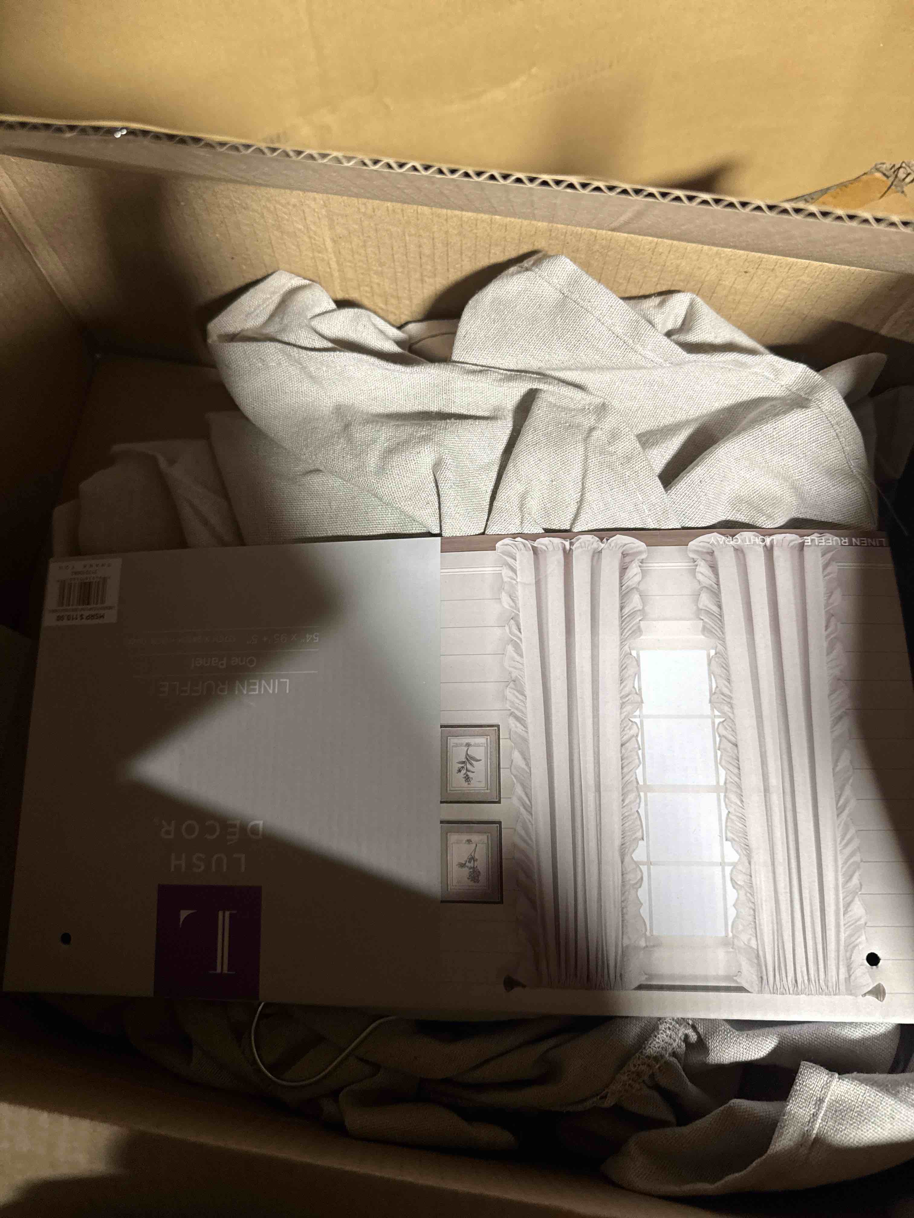 https://s3.amazonaws.com/lotting-images-prod/phillipi/GRA2156728_1758900545214.jpeg