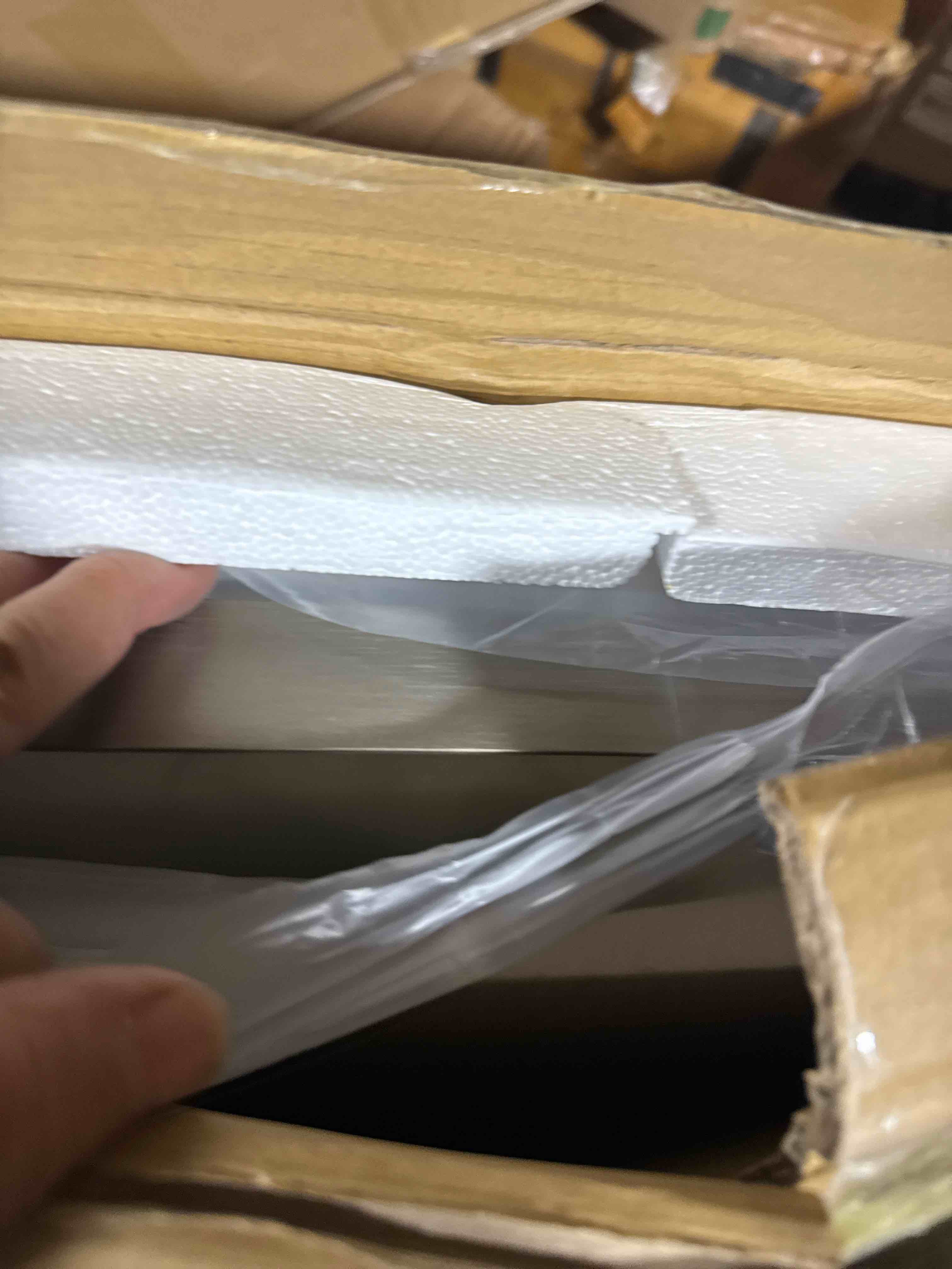 https://s3.amazonaws.com/lotting-images-prod/phillipi/GRA2156737_1758901197727.jpeg