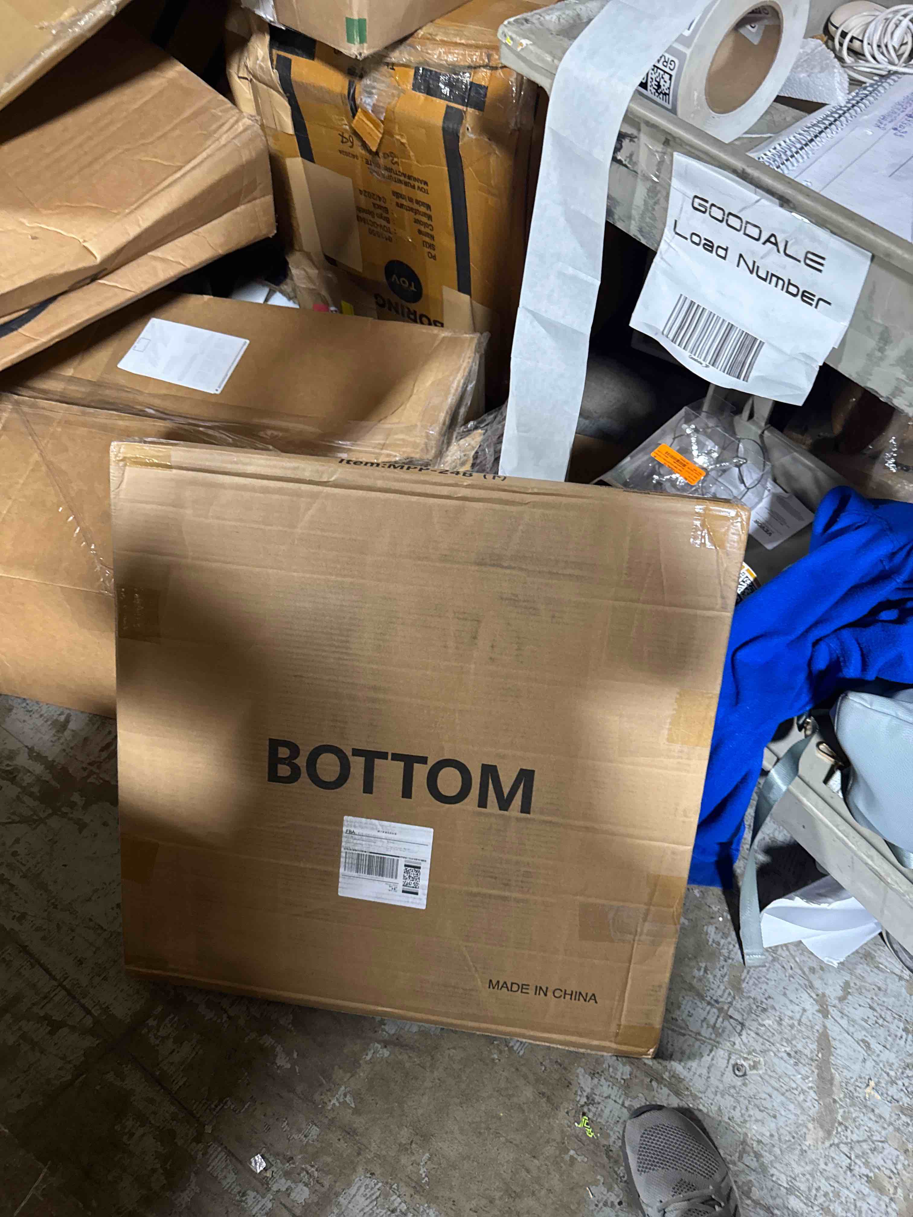 https://s3.amazonaws.com/lotting-images-prod/phillipi/GRA2156739_1758901299436.jpeg