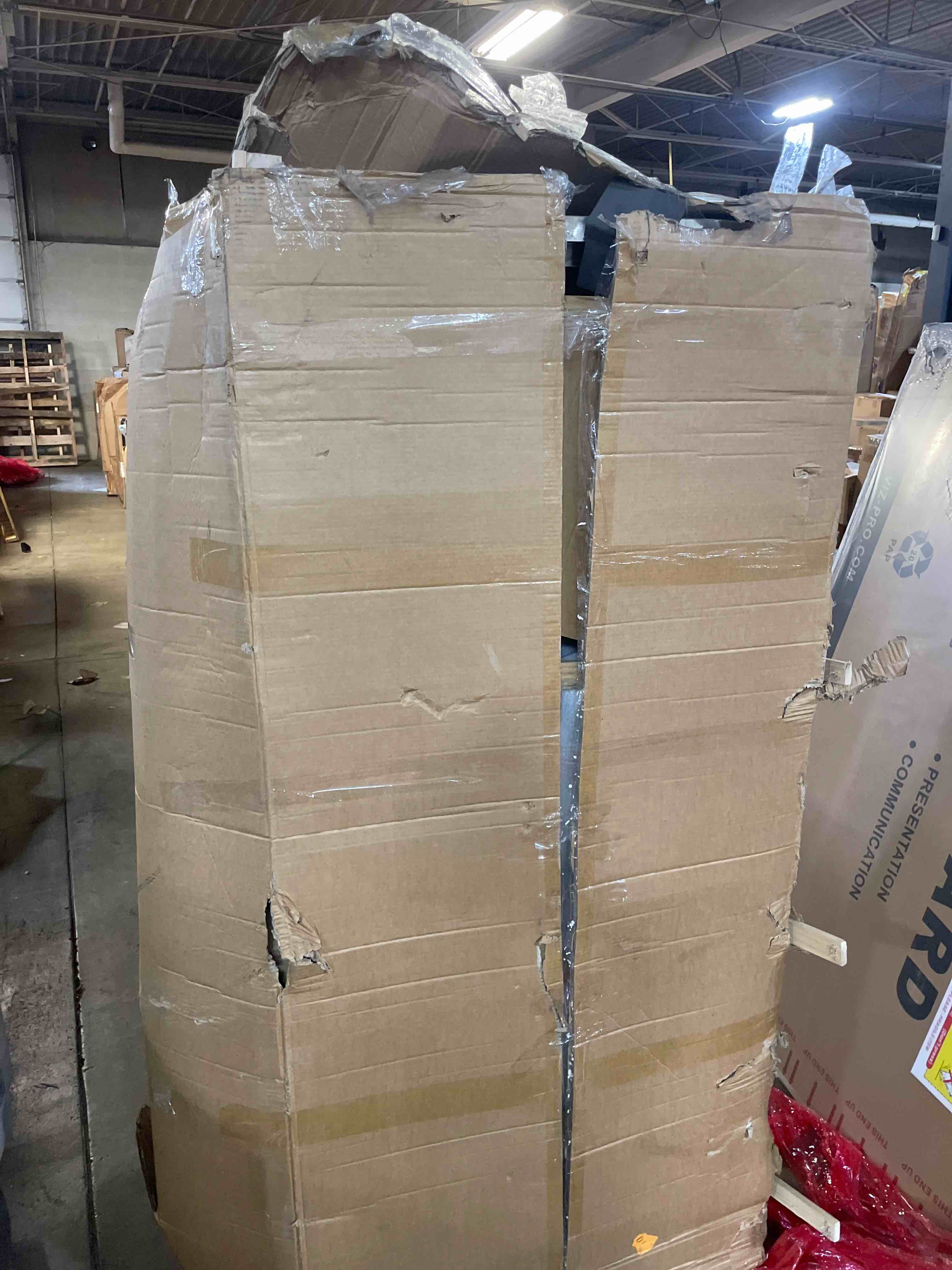 https://s3.amazonaws.com/lotting-images-prod/phillipi/GRA2156790_1759503798603.jpeg