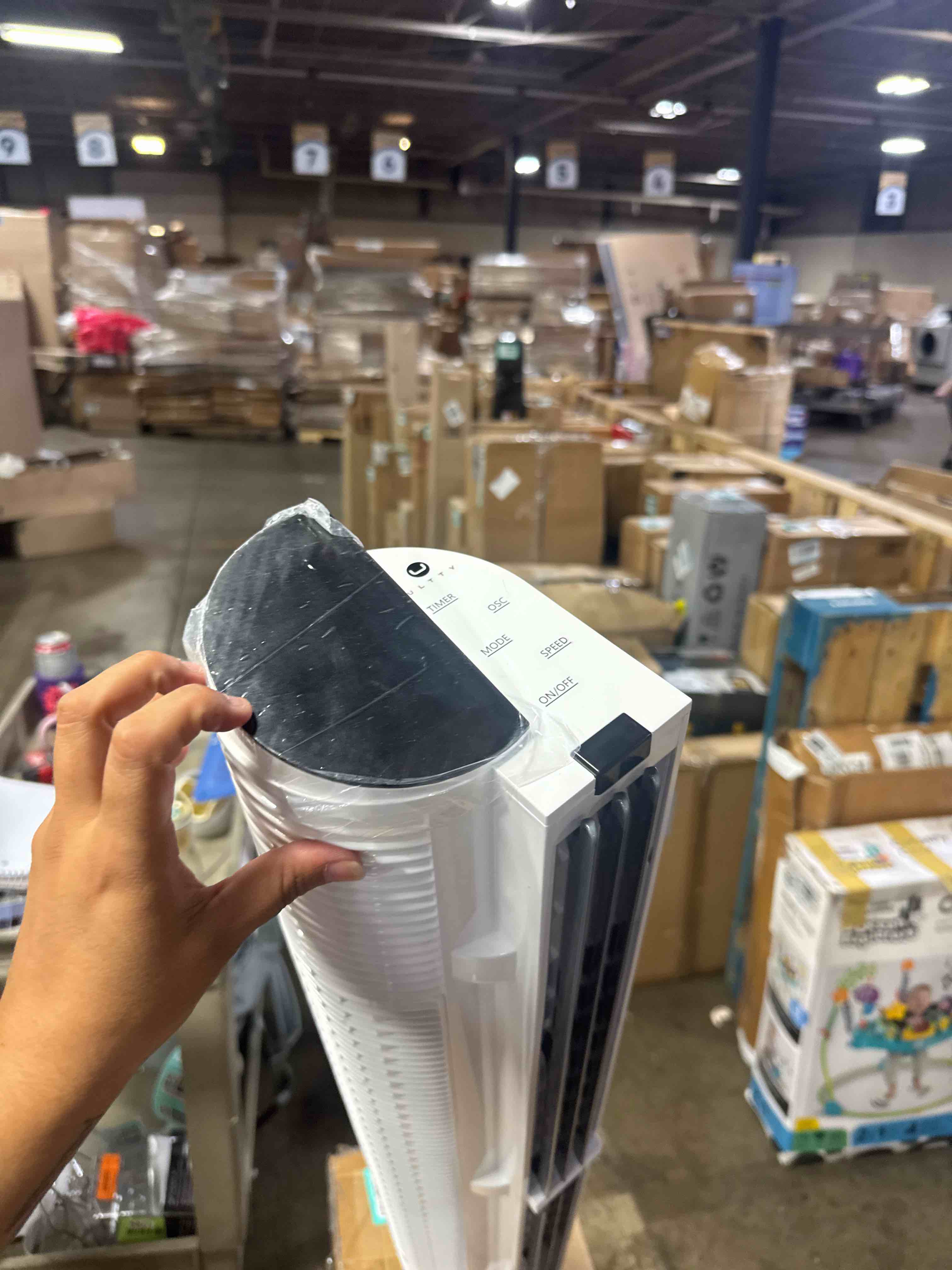 https://s3.amazonaws.com/lotting-images-prod/phillipi/GRA2156814_1759847674046.jpeg
