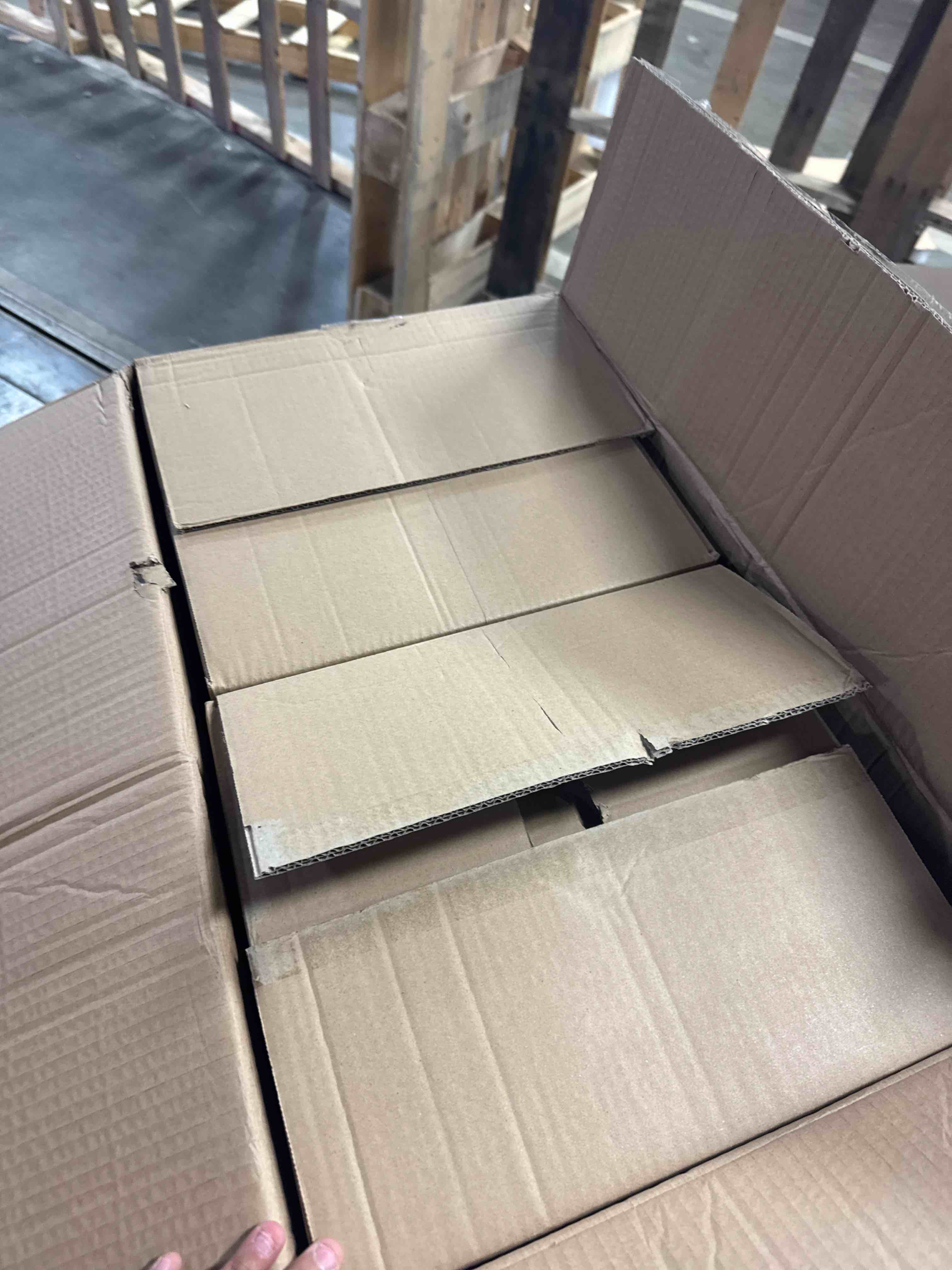https://s3.amazonaws.com/lotting-images-prod/phillipi/GRA2156856_1759854048962.jpeg
