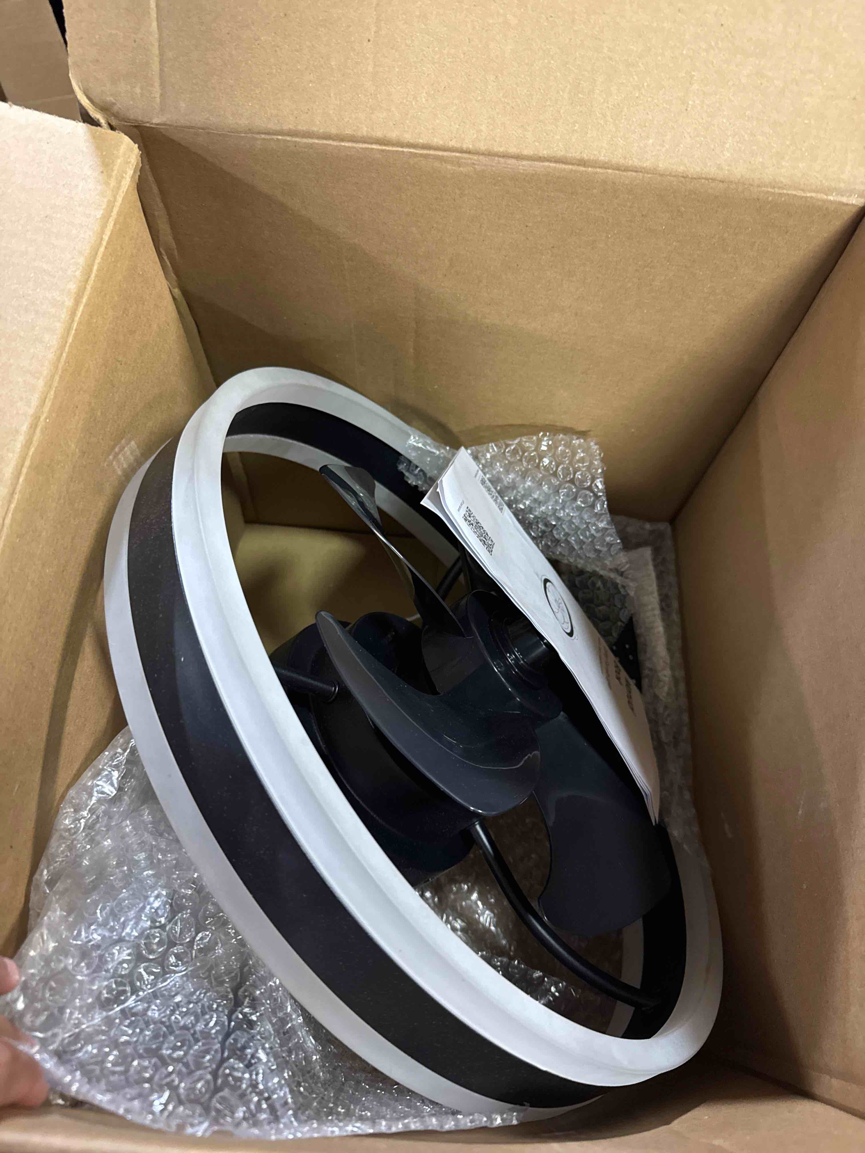 https://s3.amazonaws.com/lotting-images-prod/phillipi/GRA2156874_1759928558411.jpeg