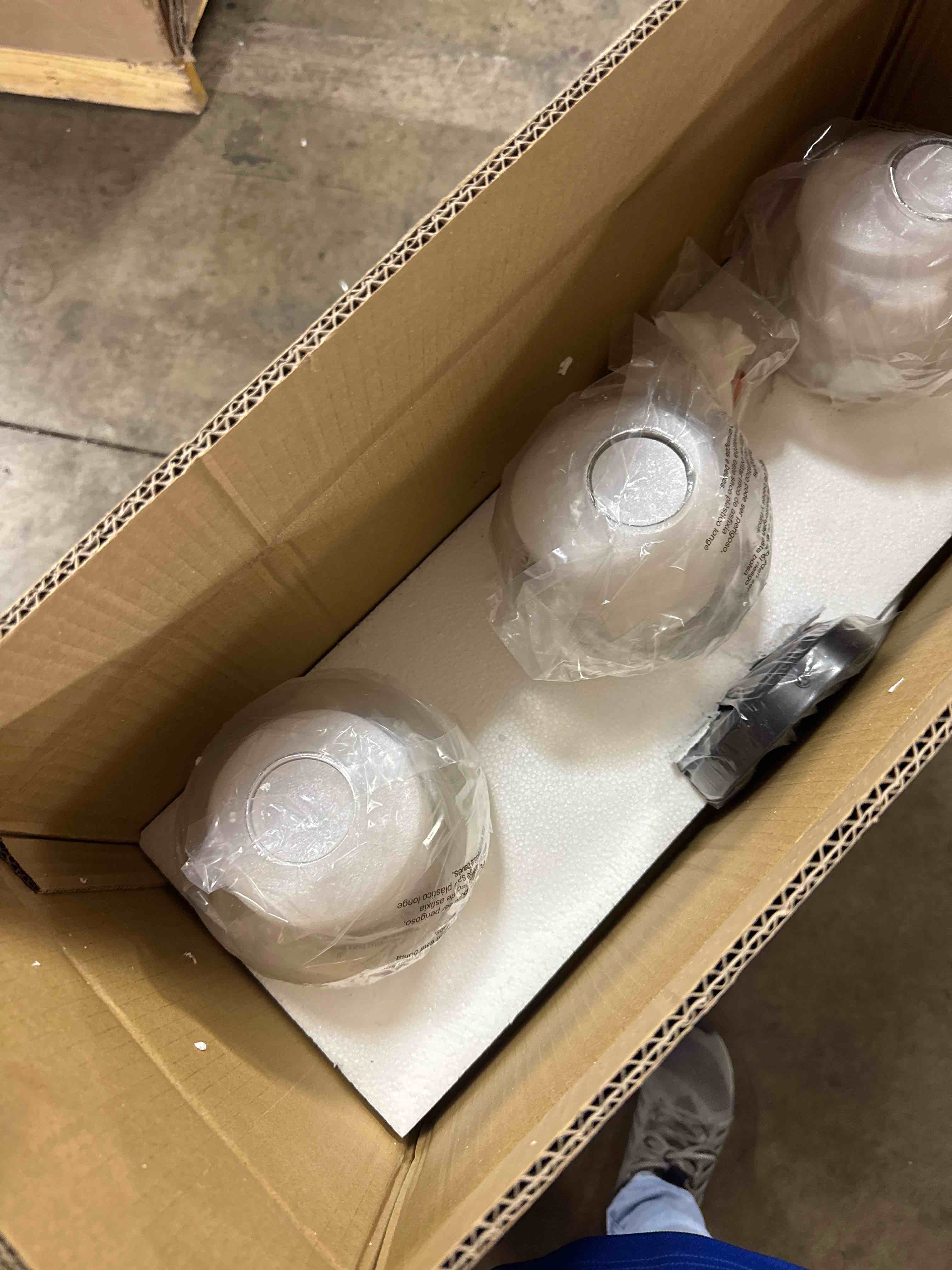 https://s3.amazonaws.com/lotting-images-prod/phillipi/GRA2156876_1759928868163.jpeg