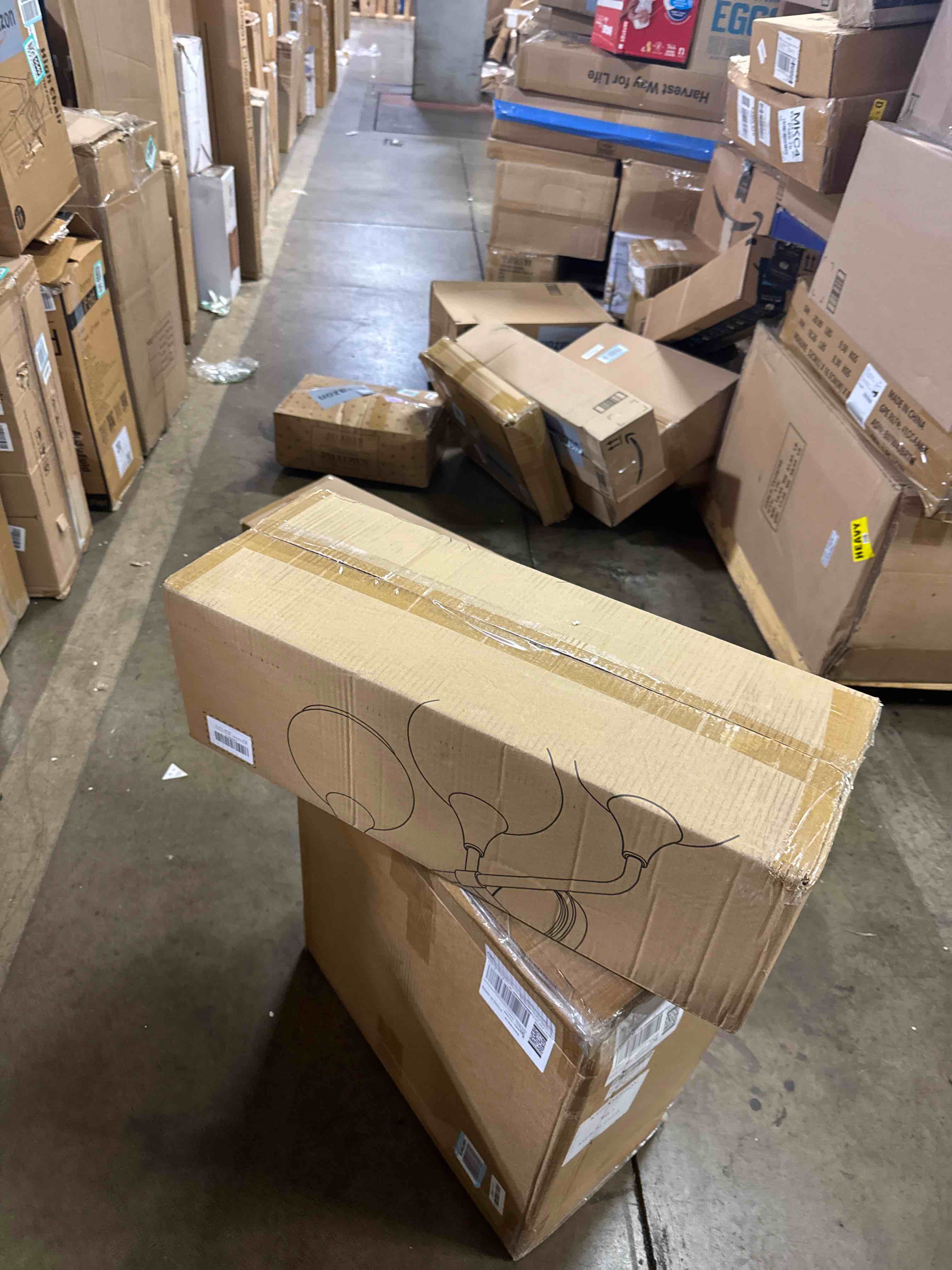 https://s3.amazonaws.com/lotting-images-prod/phillipi/GRA2156876_1759928895185.jpeg