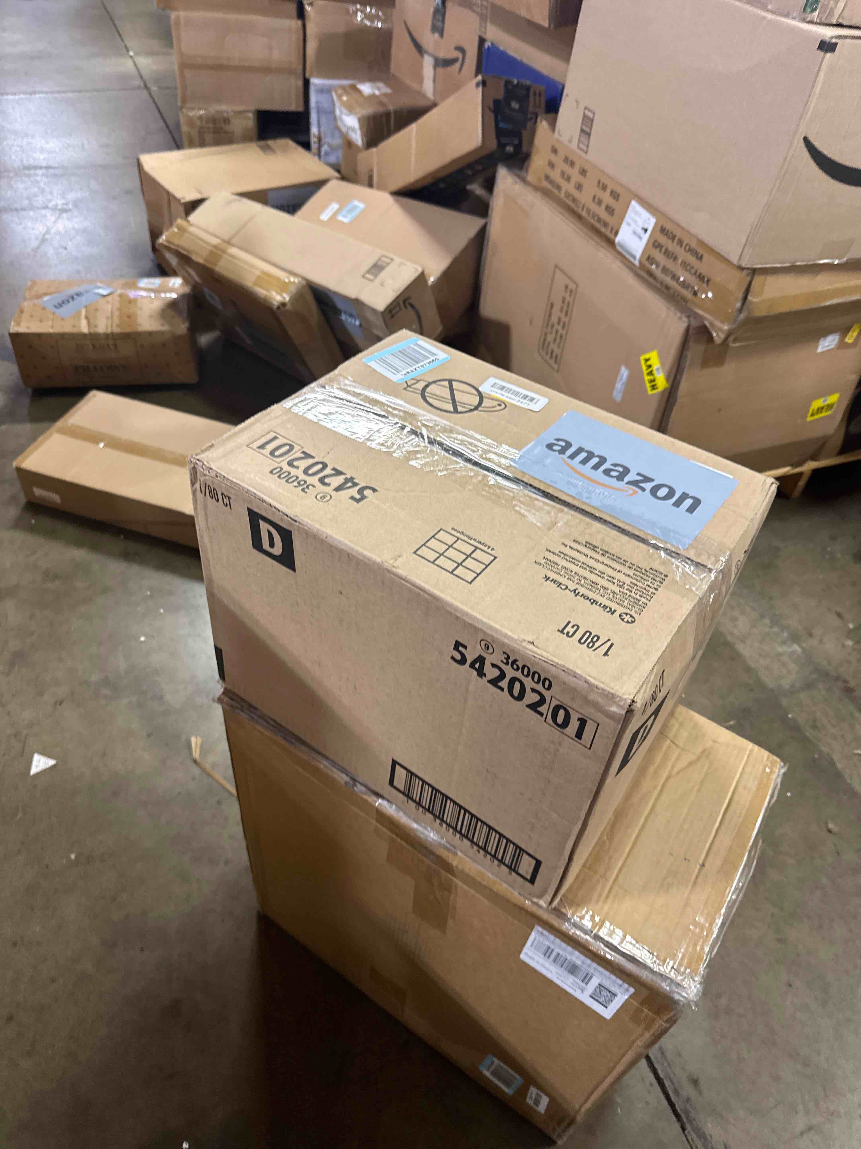 https://s3.amazonaws.com/lotting-images-prod/phillipi/GRA2156877_1759928969480.jpeg