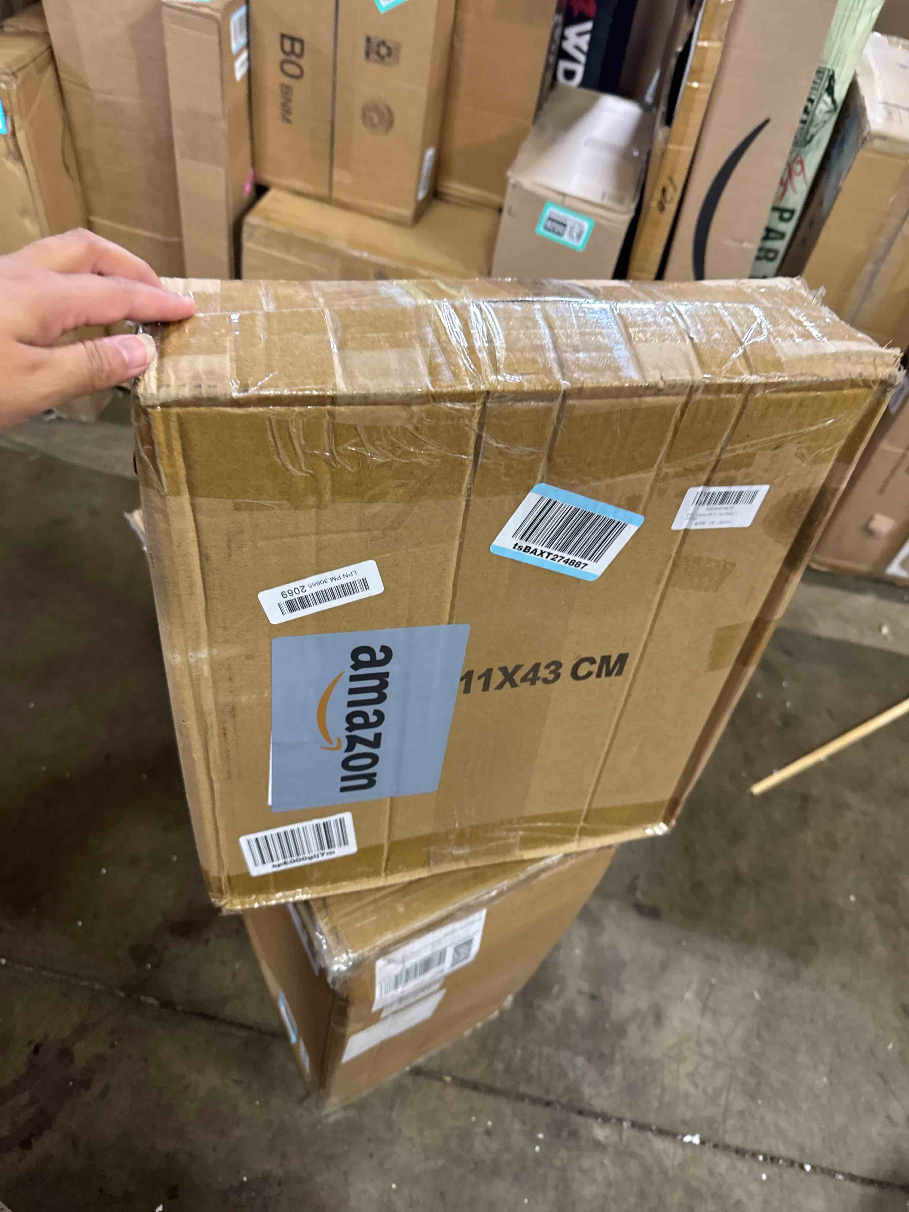 https://s3.amazonaws.com/lotting-images-prod/phillipi/GRA2156889_1759930621493.jpeg