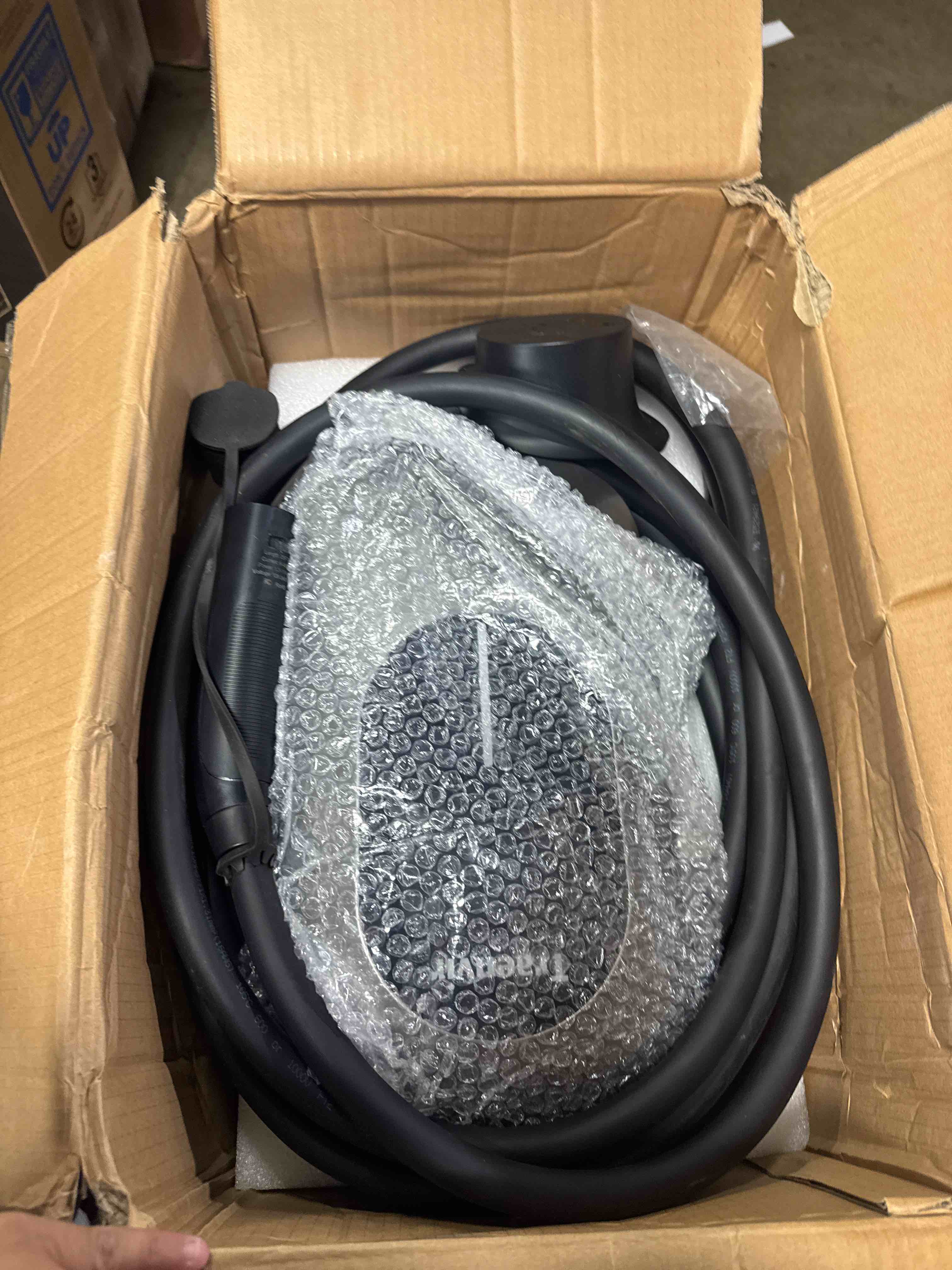 https://s3.amazonaws.com/lotting-images-prod/phillipi/GRA2156930_1759936571787.jpeg