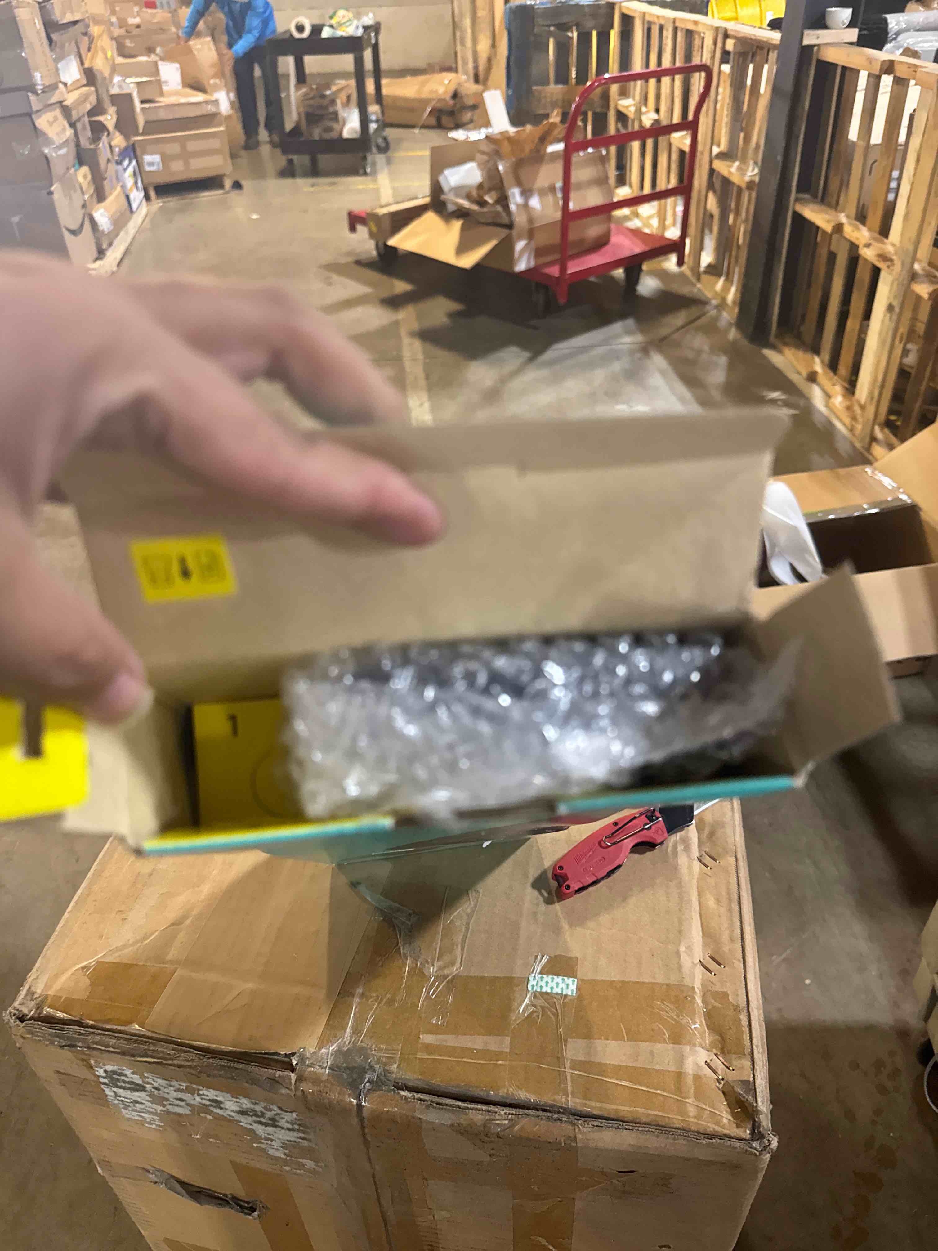https://s3.amazonaws.com/lotting-images-prod/phillipi/GRA2156941_1760455487089.jpeg