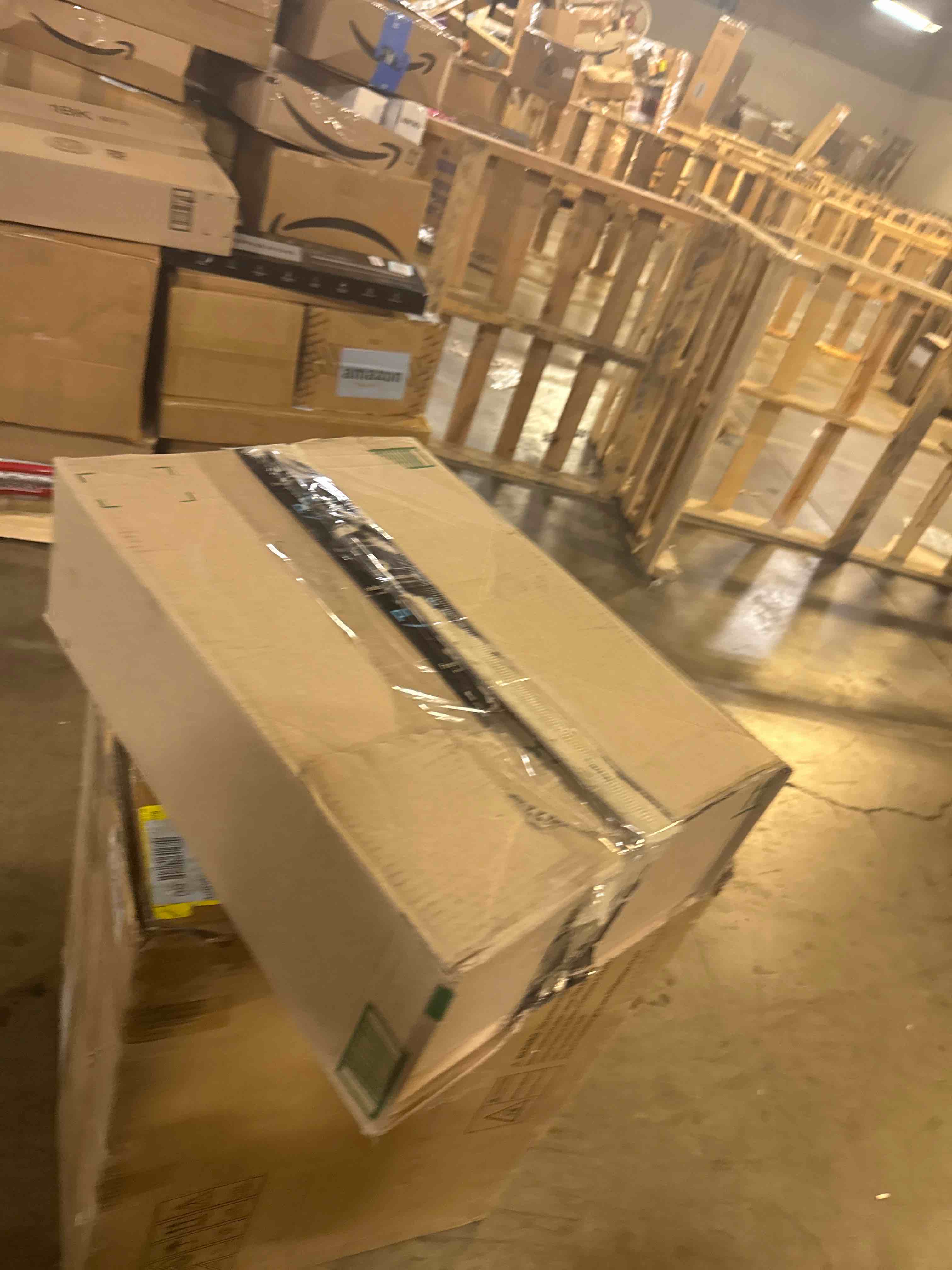 https://s3.amazonaws.com/lotting-images-prod/phillipi/GRA2156952_1760457679671.jpeg