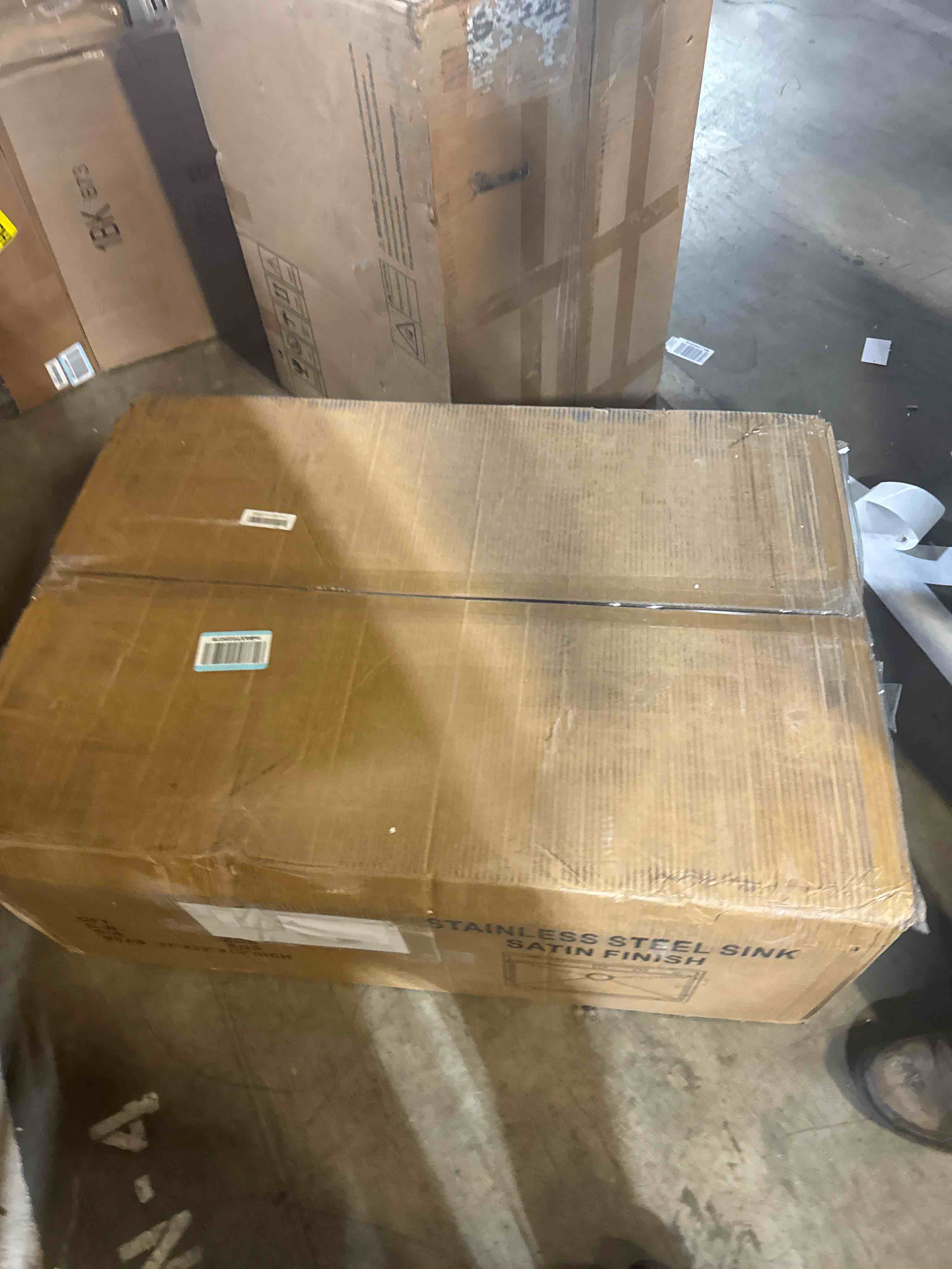 https://s3.amazonaws.com/lotting-images-prod/phillipi/GRA2156984_1760461159144.jpeg