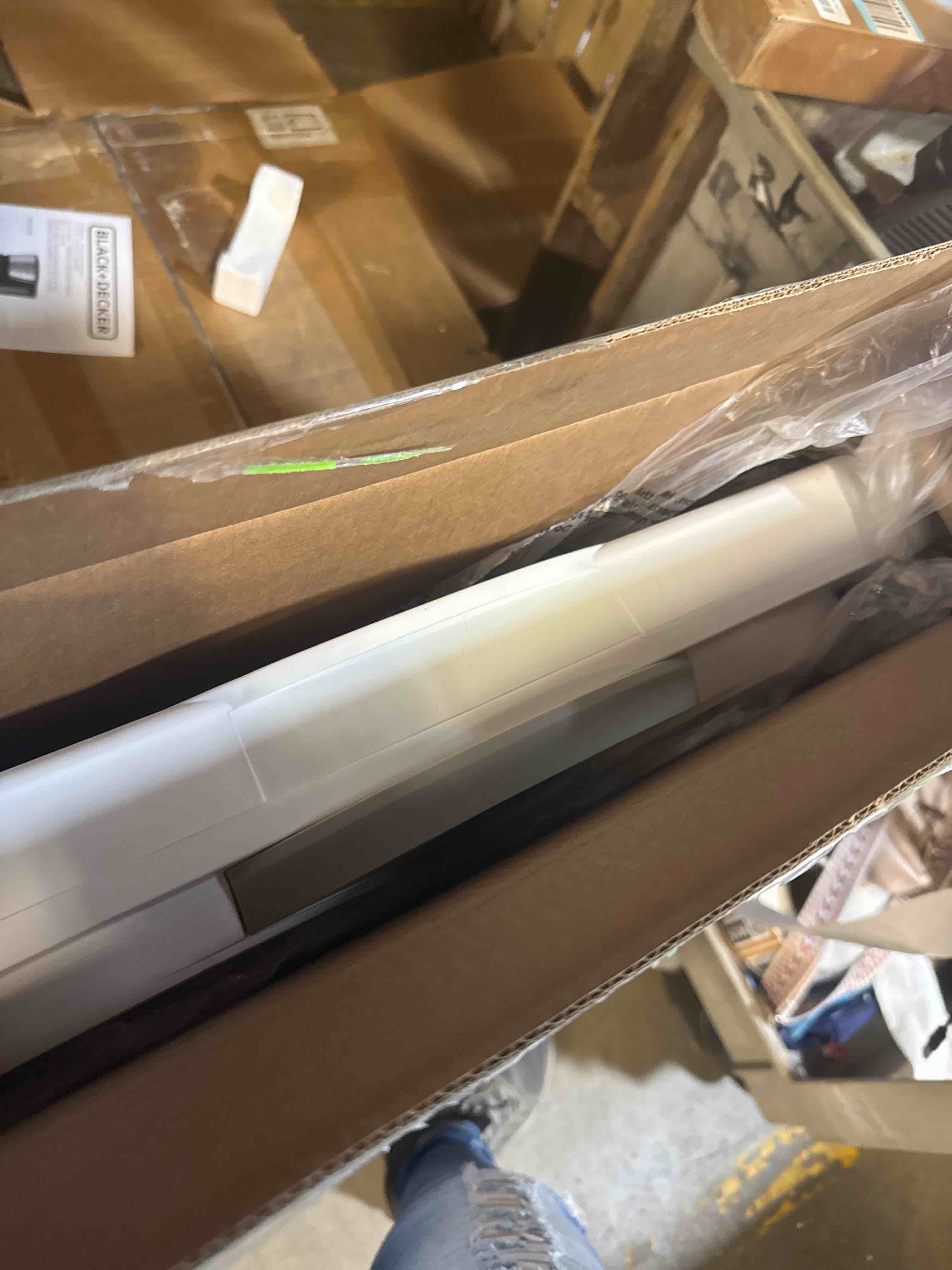 https://s3.amazonaws.com/lotting-images-prod/phillipi/GRA2157023_1760542114438.jpeg