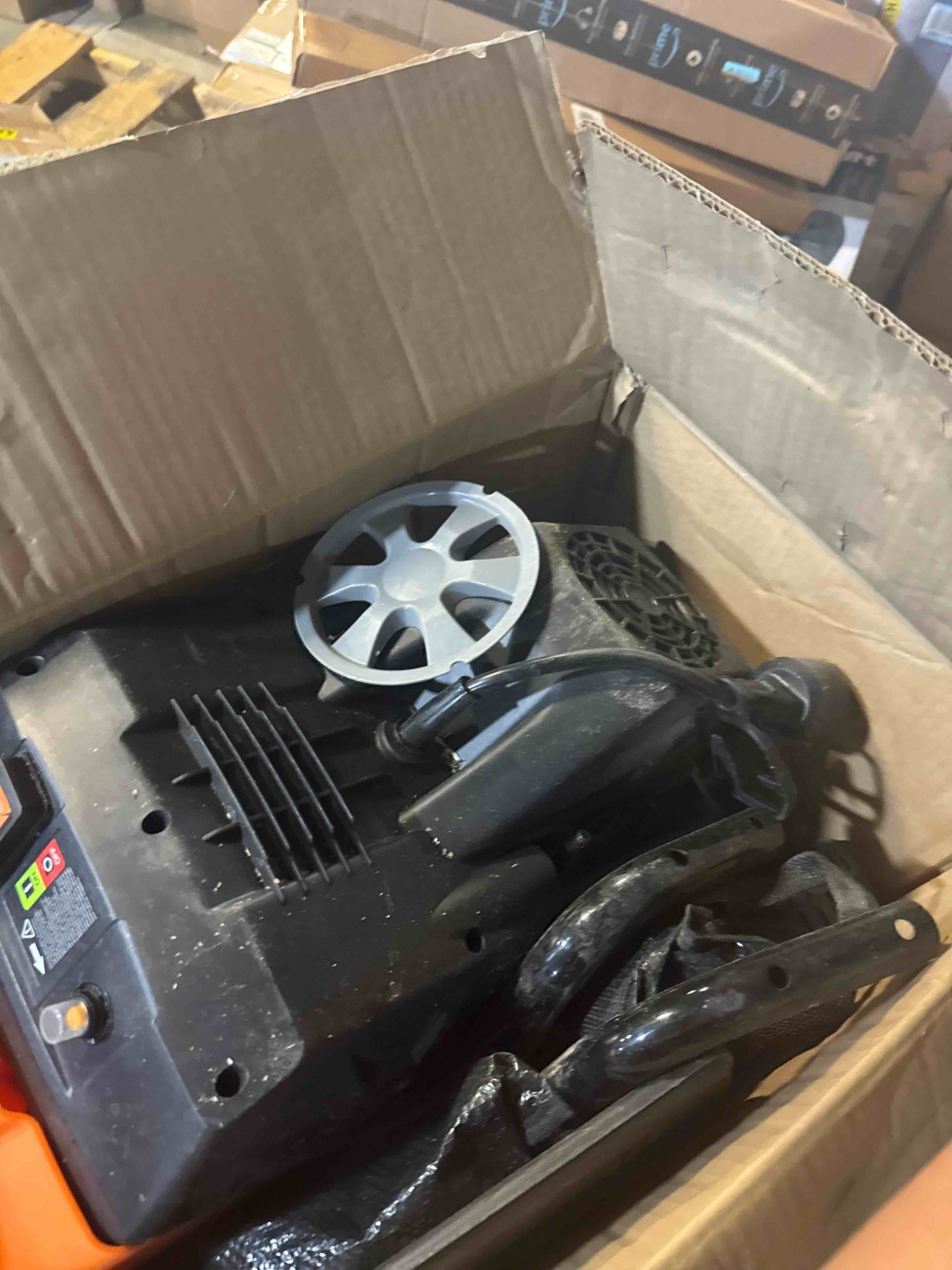 https://s3.amazonaws.com/lotting-images-prod/phillipi/GRA2157044_1760544289960.jpeg