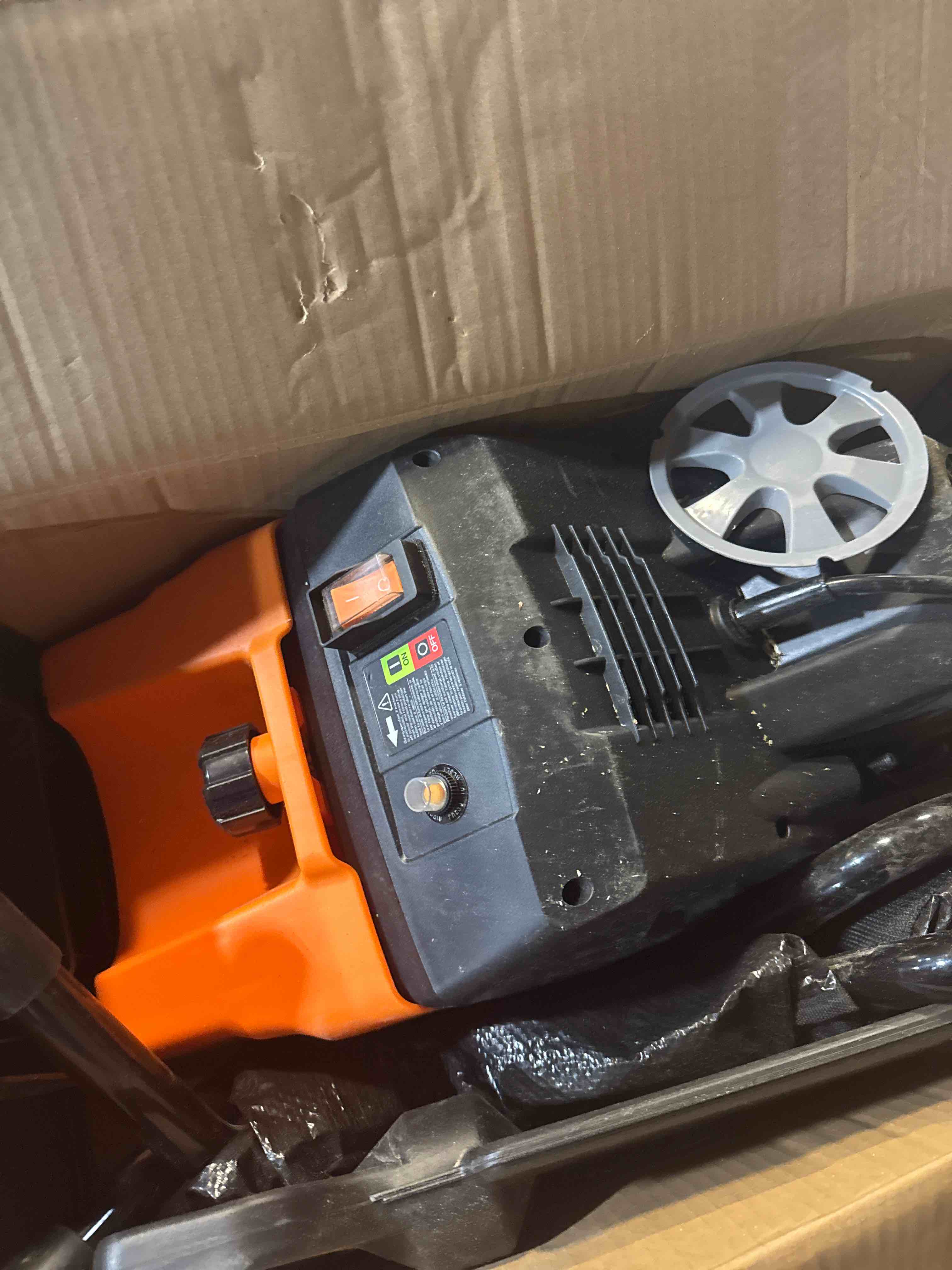 https://s3.amazonaws.com/lotting-images-prod/phillipi/GRA2157044_1760544290878.jpeg