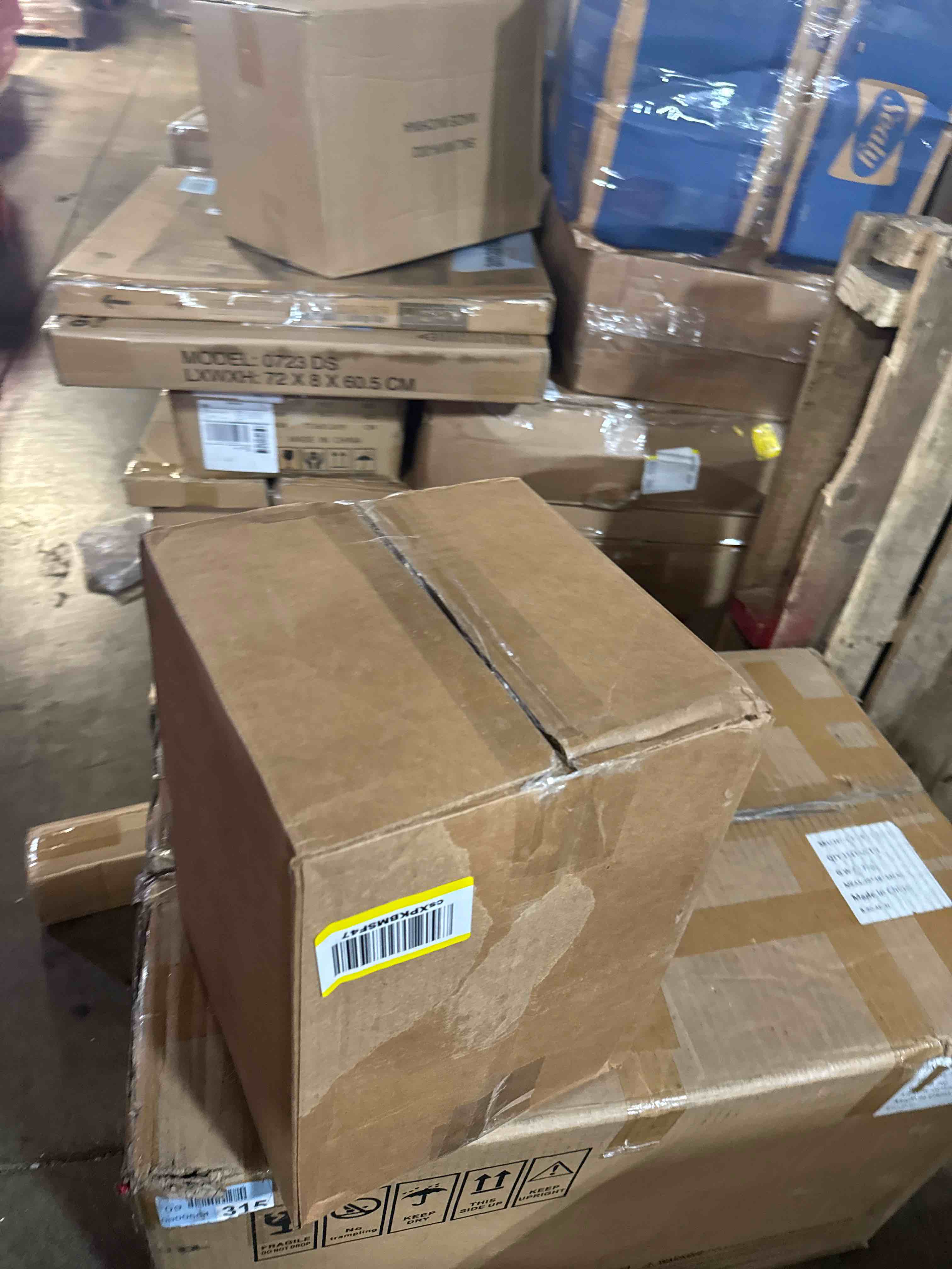 https://s3.amazonaws.com/lotting-images-prod/phillipi/GRA2157053_1760635774620.jpeg