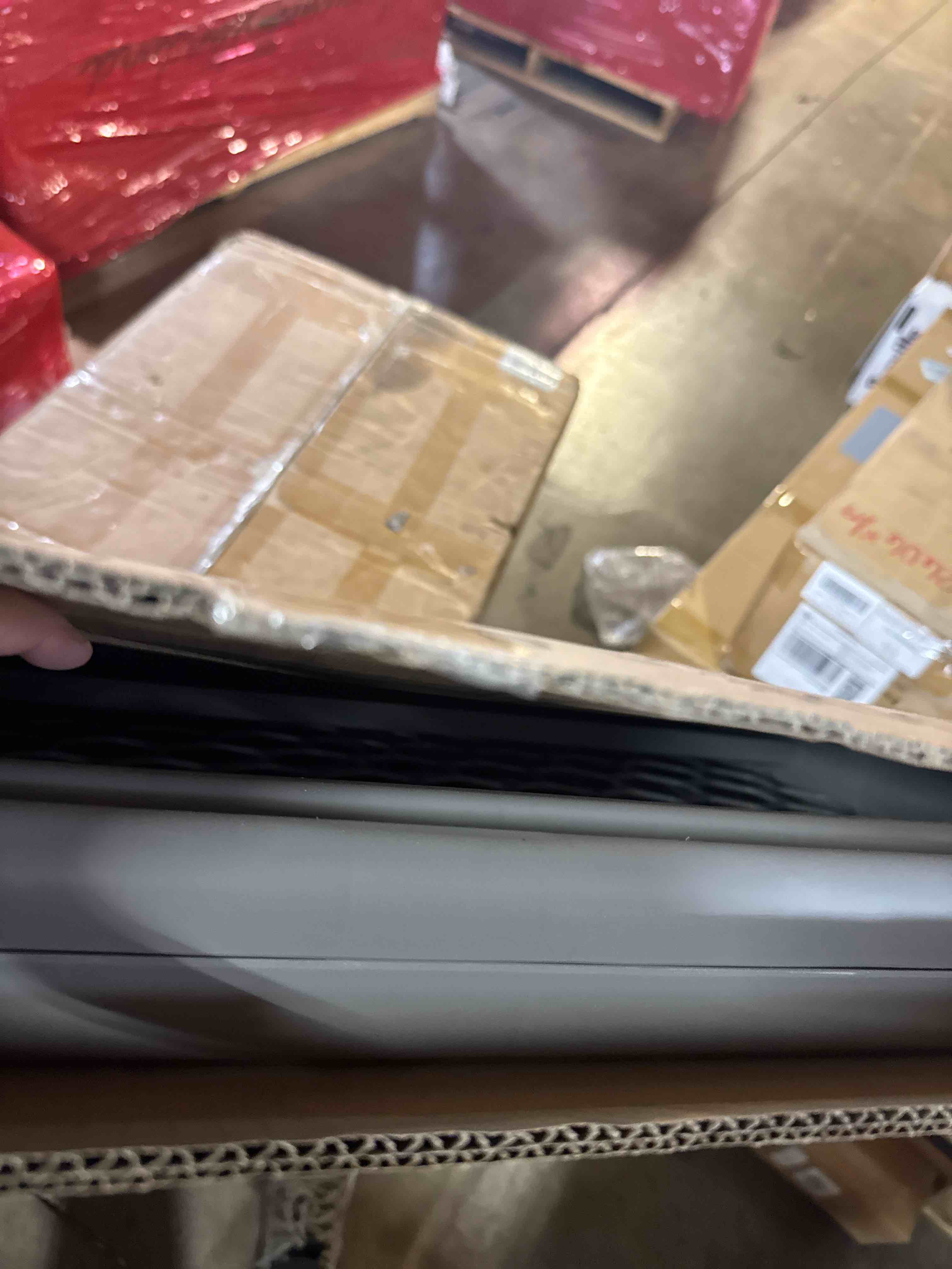 https://s3.amazonaws.com/lotting-images-prod/phillipi/GRA2157062_1760636761887.jpeg