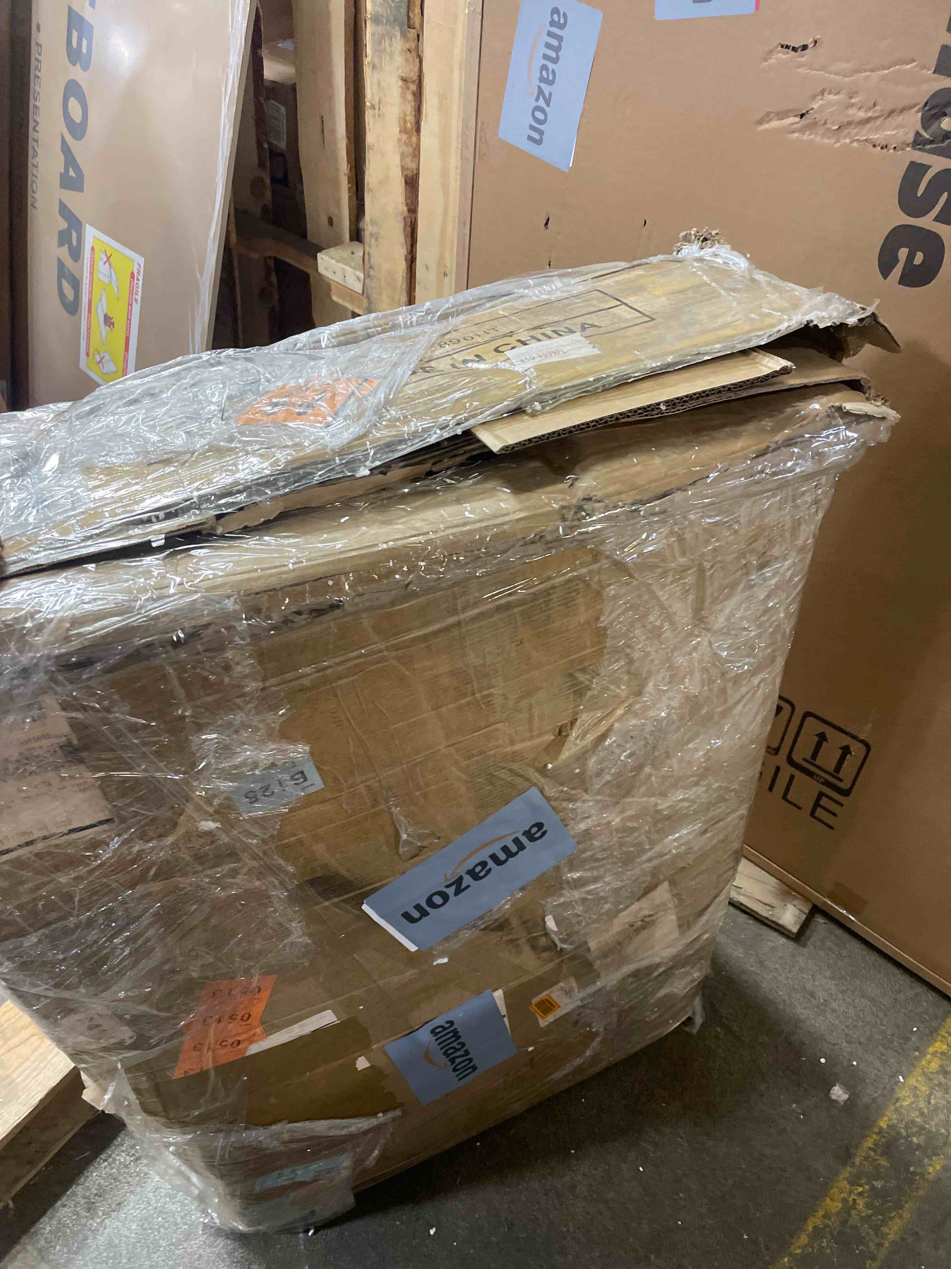 https://s3.amazonaws.com/lotting-images-prod/phillipi/GRA2157135_1760816630792.jpeg