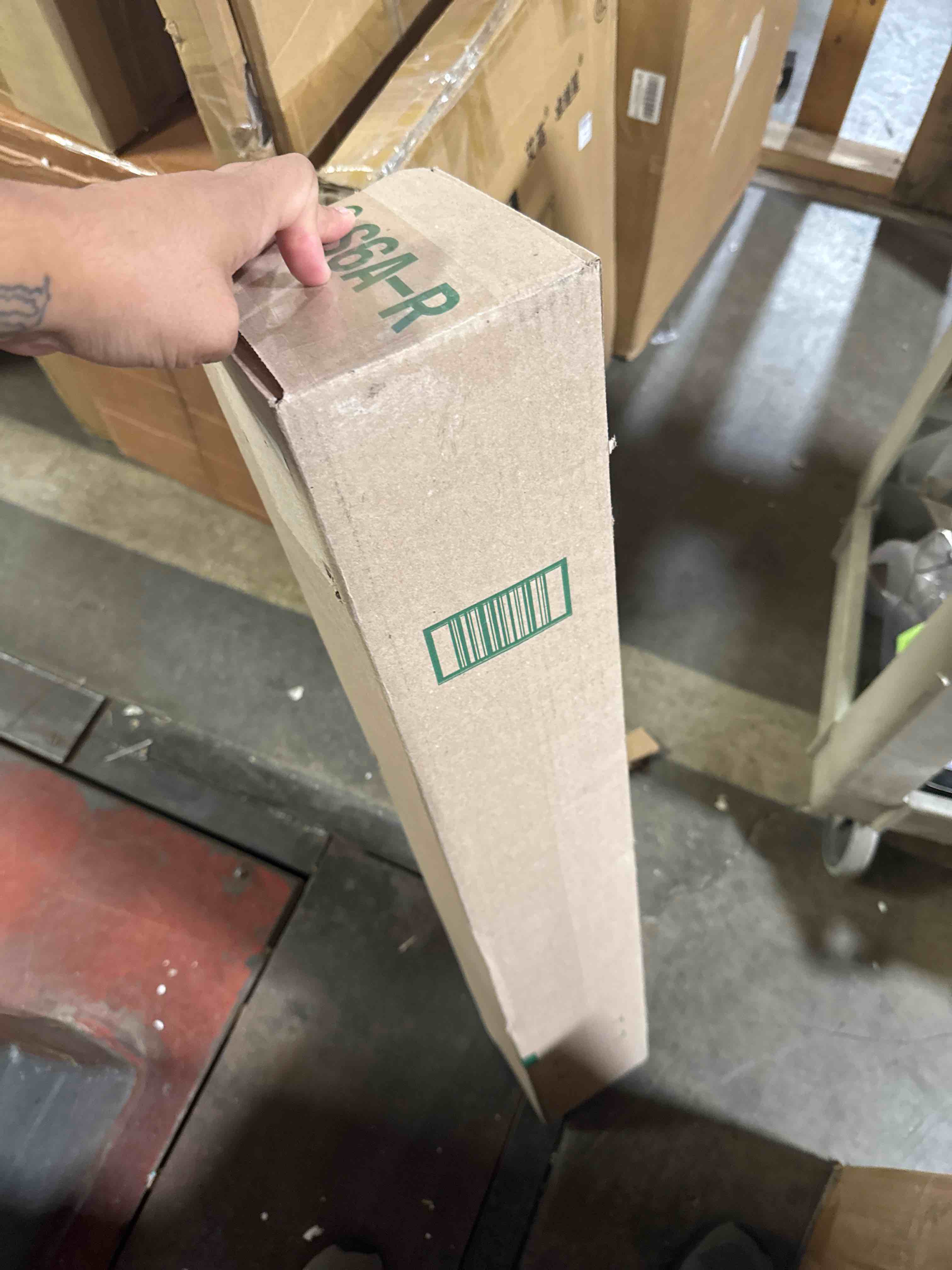 https://s3.amazonaws.com/lotting-images-prod/phillipi/GRA2157203_1761056400627.jpeg