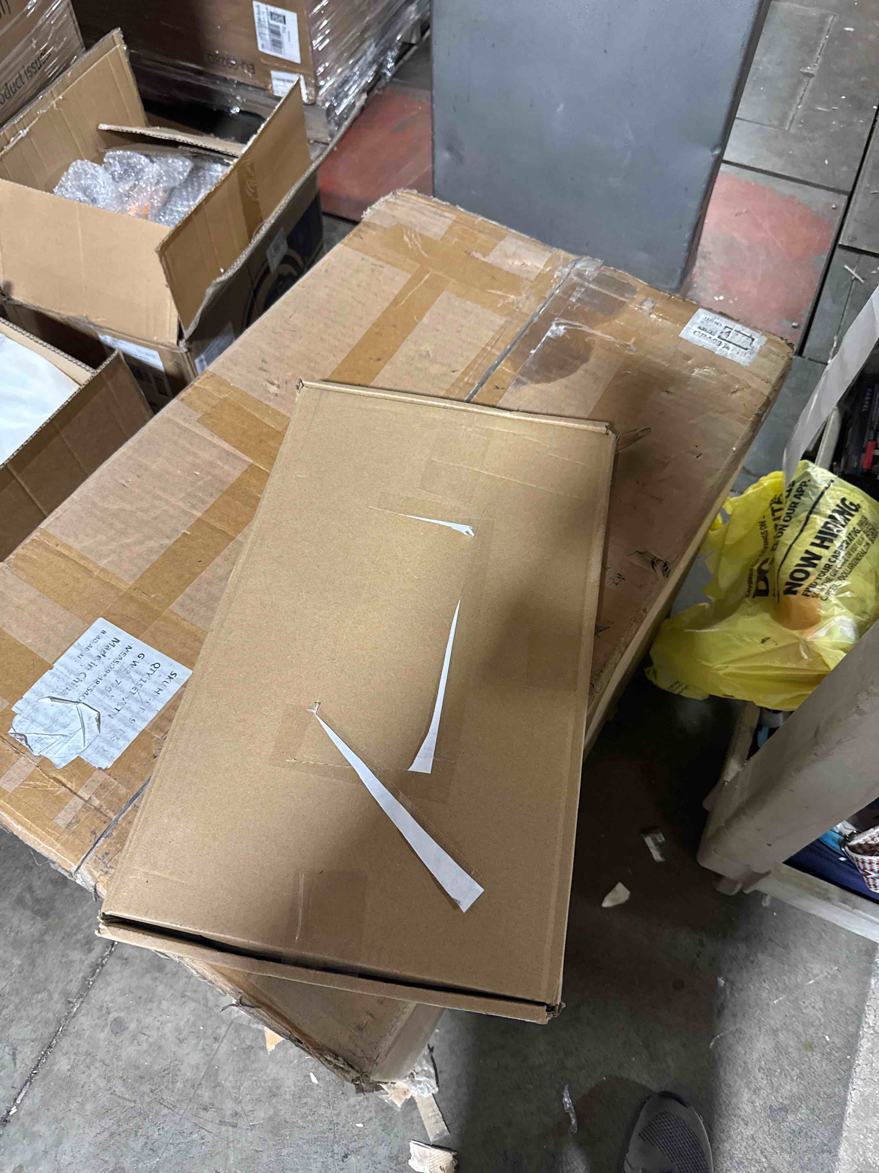 https://s3.amazonaws.com/lotting-images-prod/phillipi/GRA2157214_1761058069744.jpeg