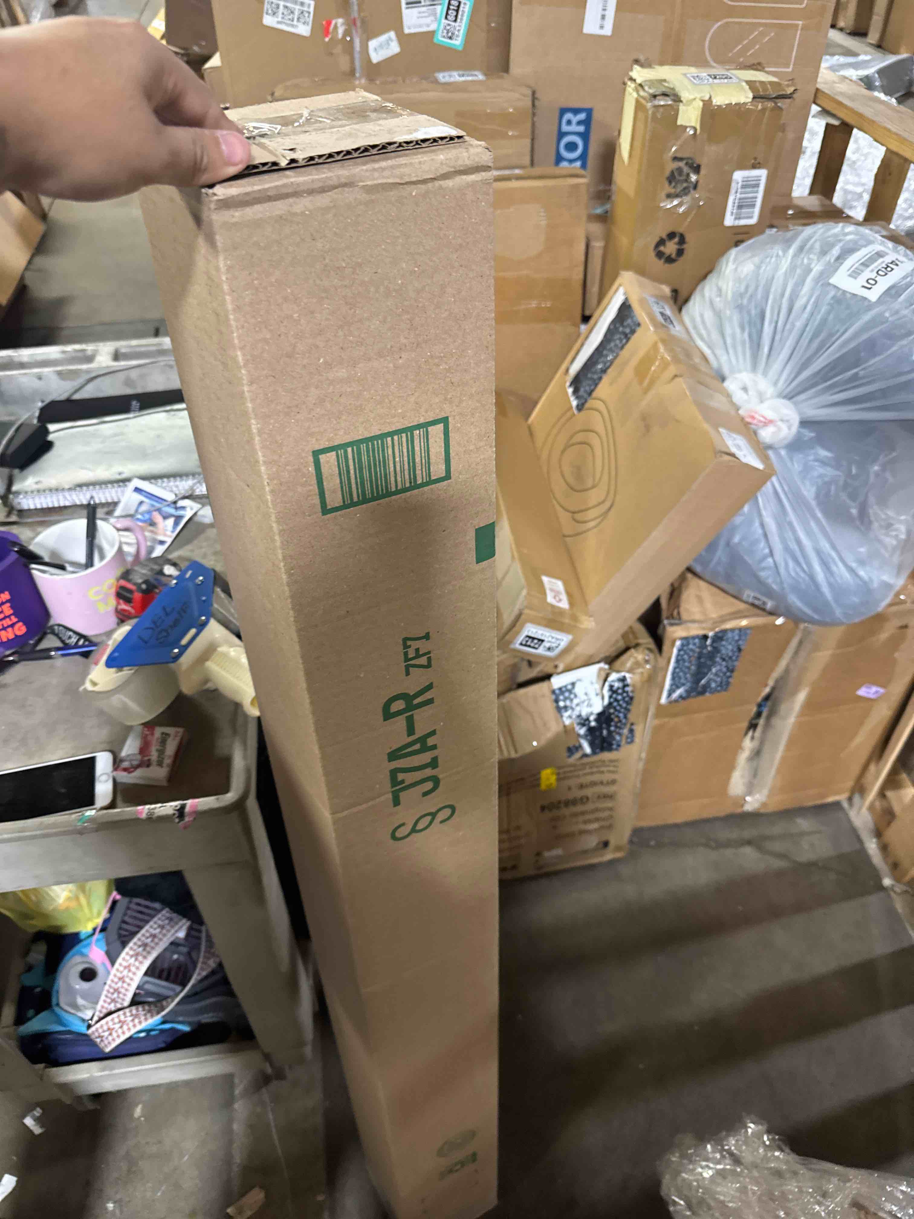 https://s3.amazonaws.com/lotting-images-prod/phillipi/GRA2157215_1761058317258.jpeg