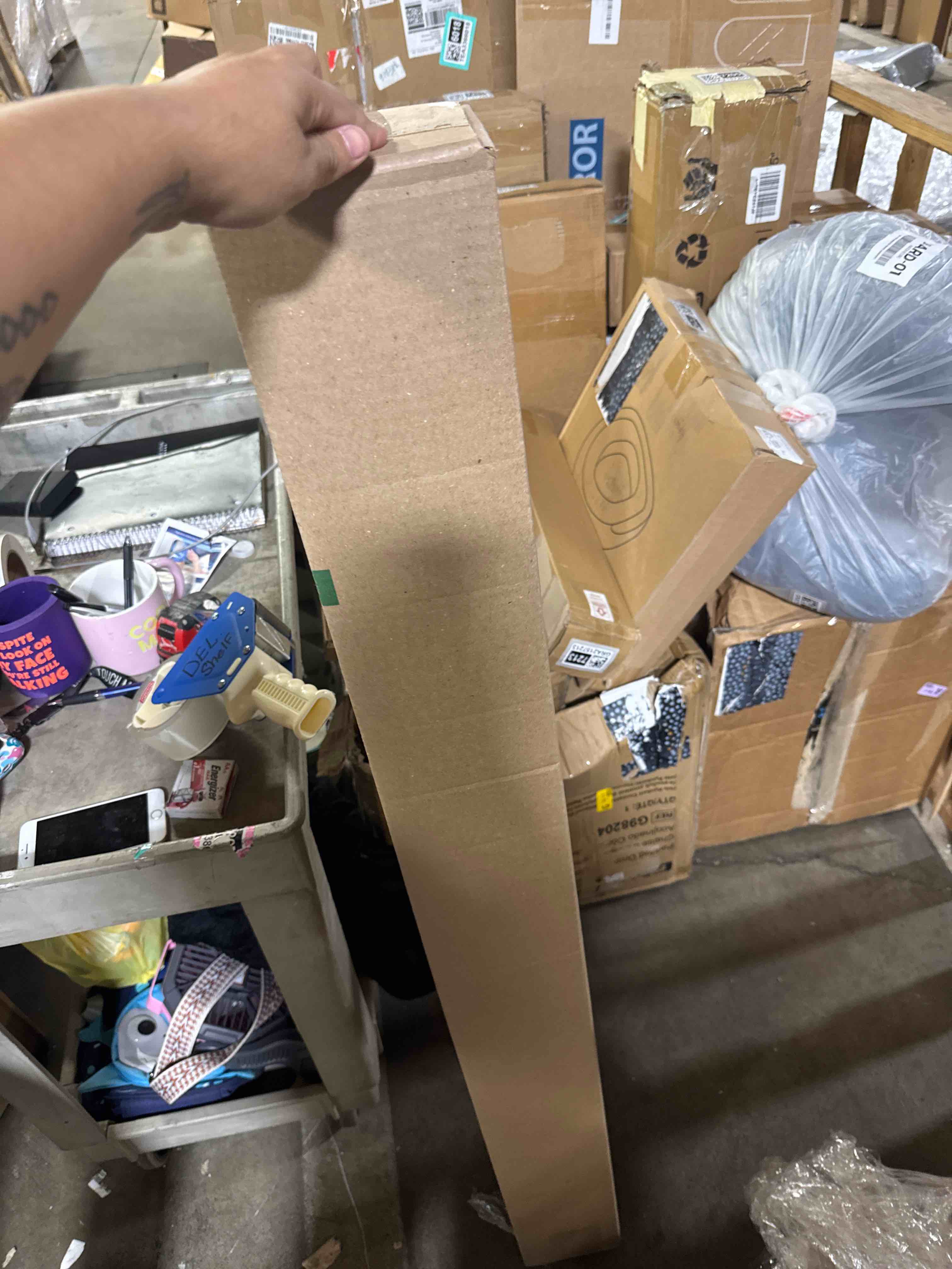 https://s3.amazonaws.com/lotting-images-prod/phillipi/GRA2157215_1761058318191.jpeg