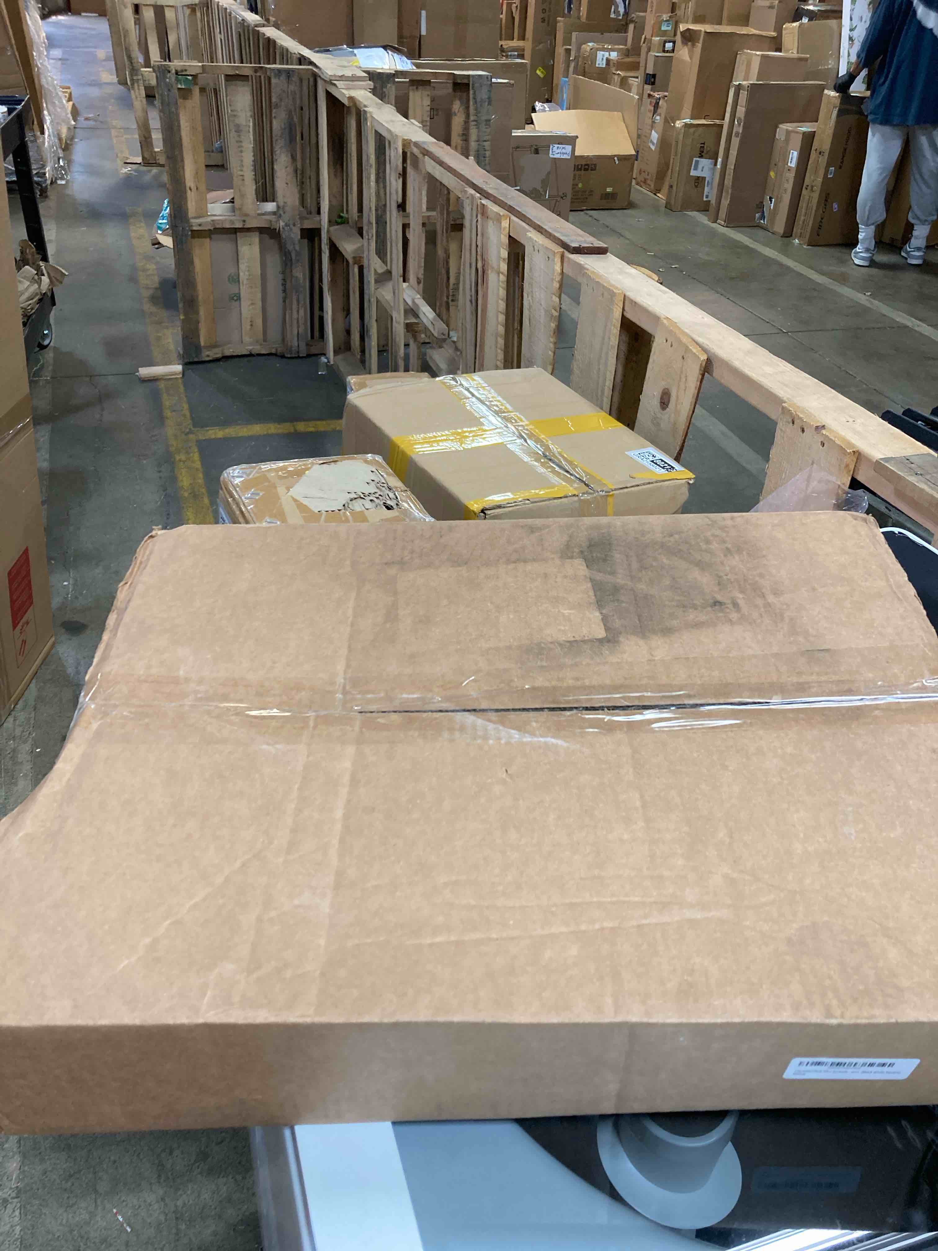 https://s3.amazonaws.com/lotting-images-prod/phillipi/GRA2158022_1746117670141.jpeg