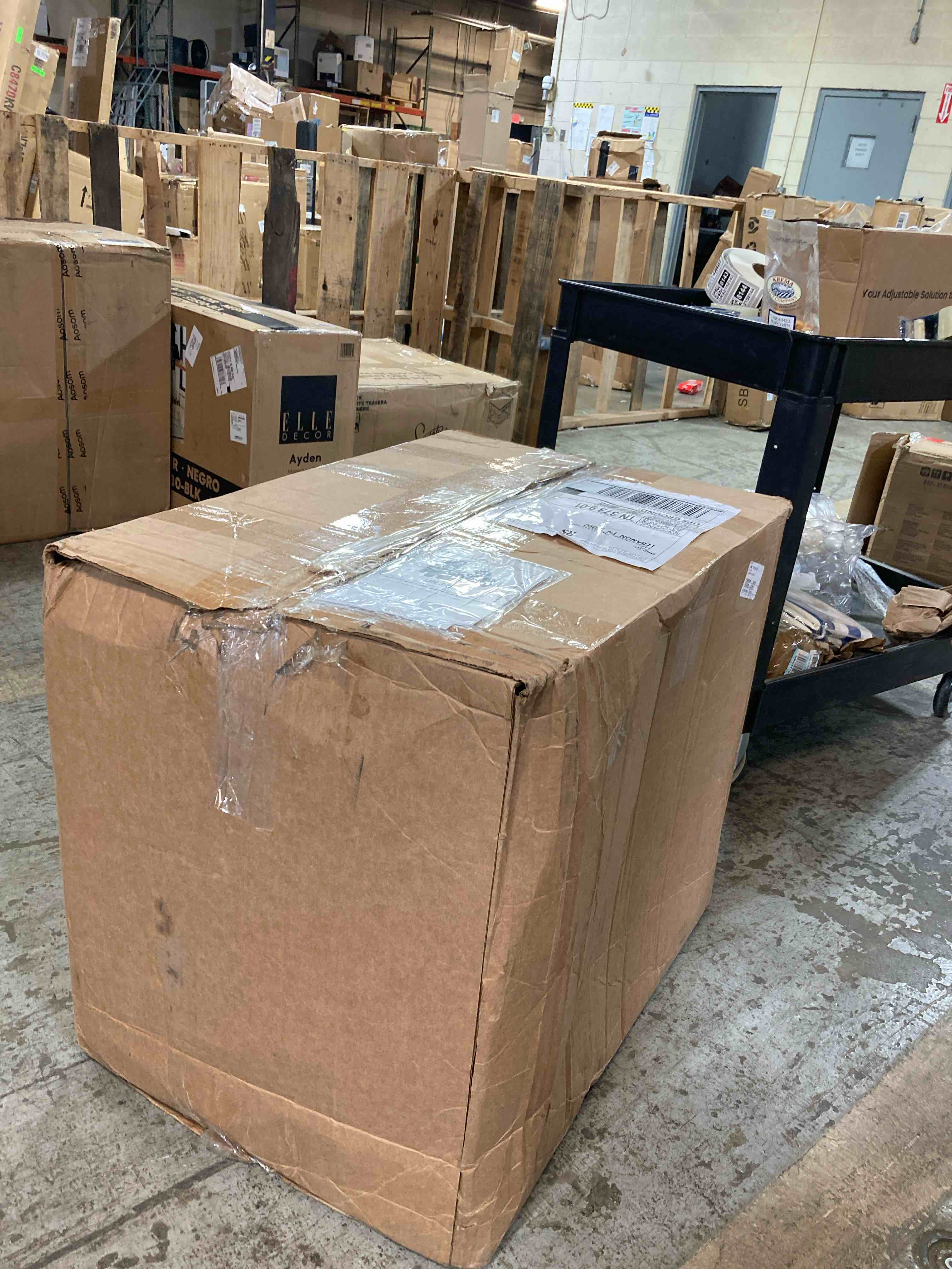 https://s3.amazonaws.com/lotting-images-prod/phillipi/GRA2158137_1746809401528.jpeg