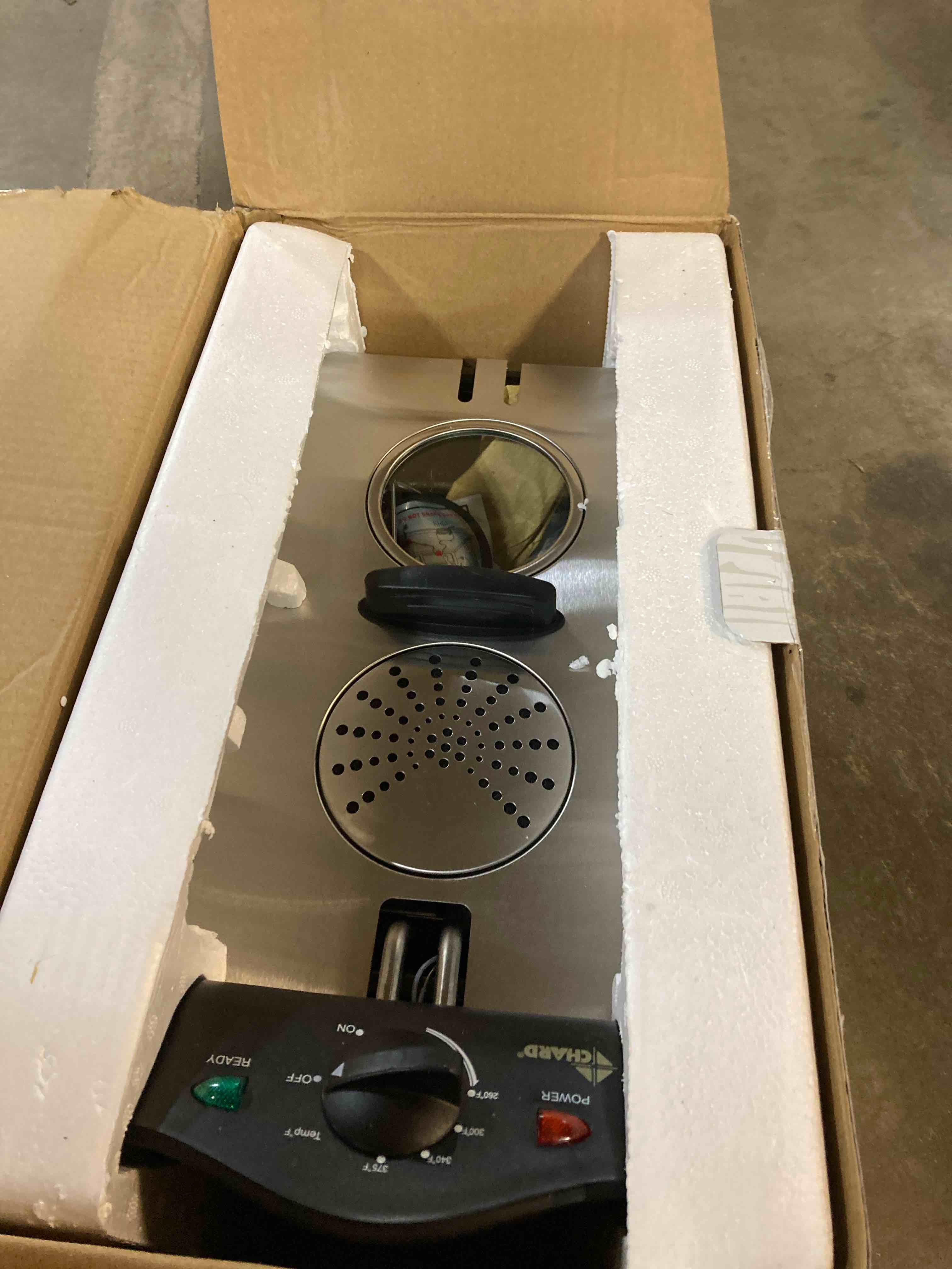 https://s3.amazonaws.com/lotting-images-prod/phillipi/GRA2158155_1748441550148.jpeg