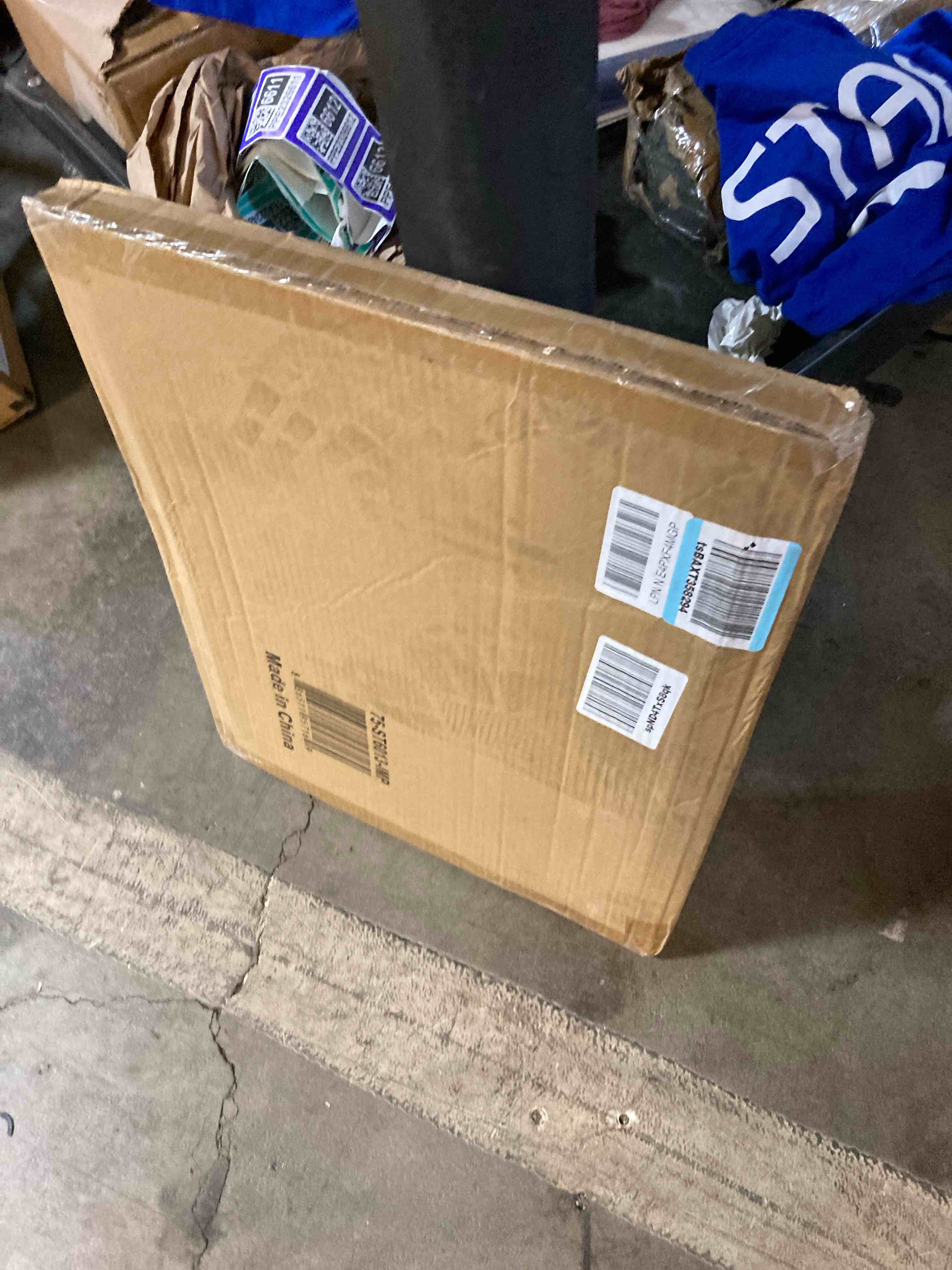 https://s3.amazonaws.com/lotting-images-prod/phillipi/GRA2158174_1748448051945.jpeg