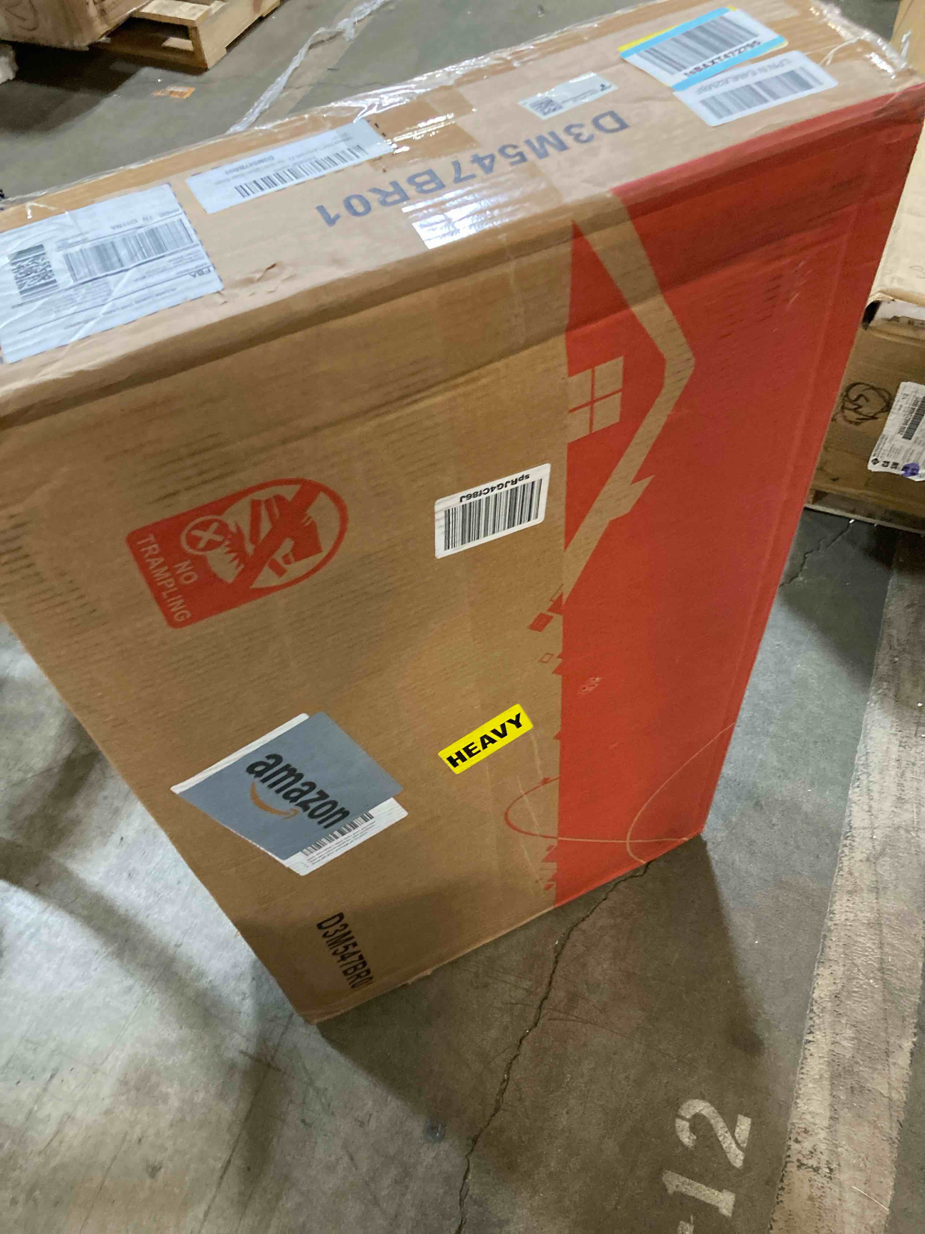 https://s3.amazonaws.com/lotting-images-prod/phillipi/GRA2158197_1748459756512.jpeg