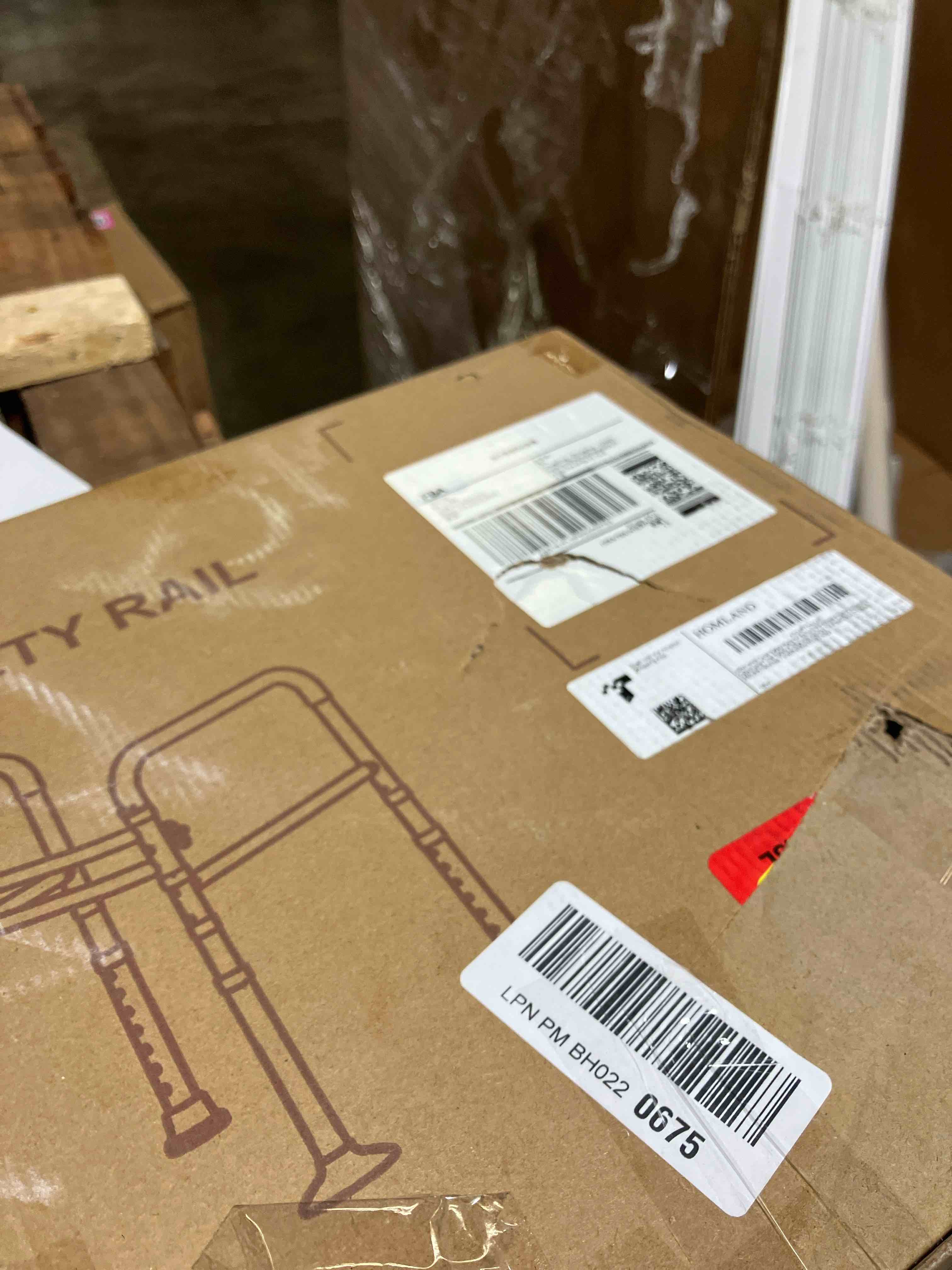 https://s3.amazonaws.com/lotting-images-prod/phillipi/GRA2158451_1752843104869.jpeg