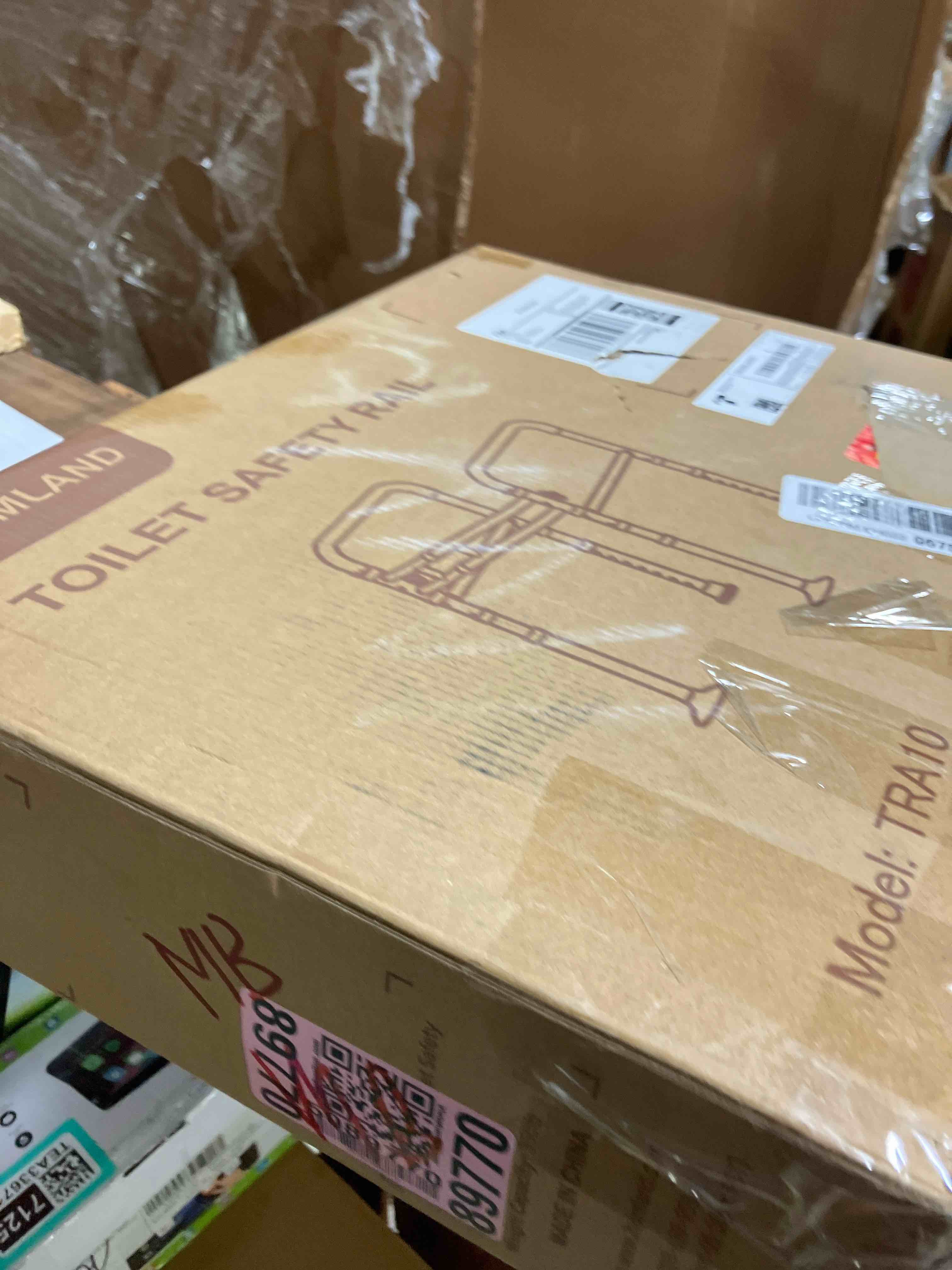 https://s3.amazonaws.com/lotting-images-prod/phillipi/GRA2158451_1752843106007.jpeg