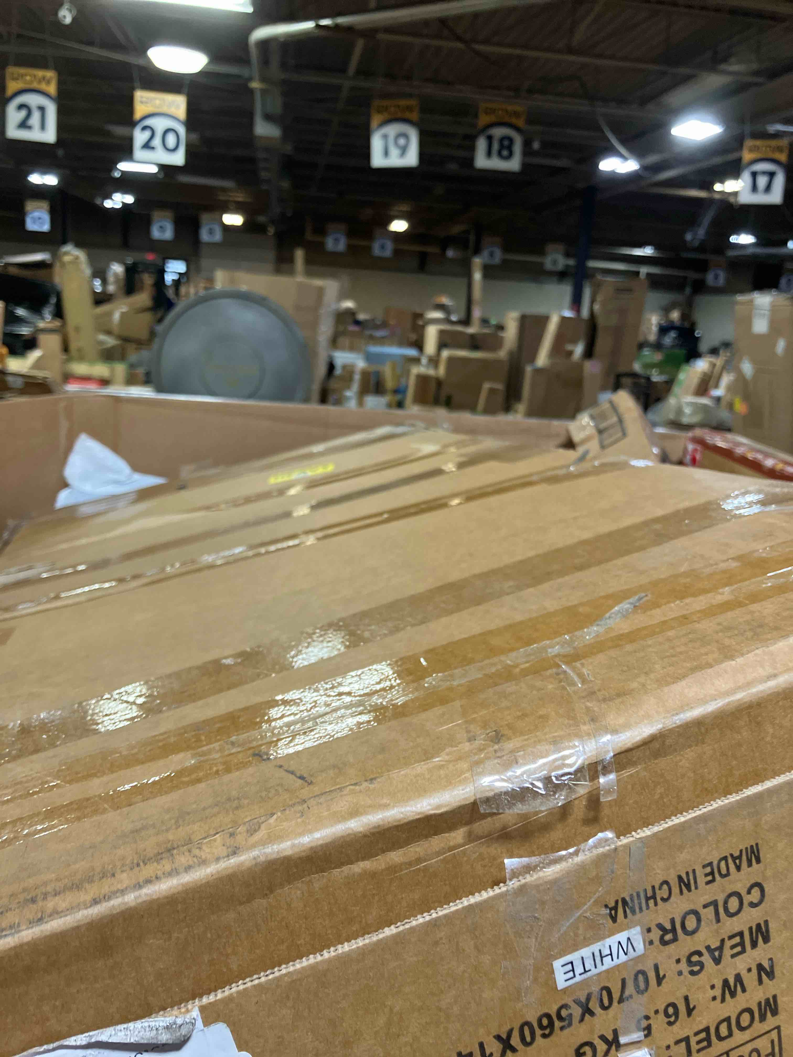 https://s3.amazonaws.com/lotting-images-prod/phillipi/GRA2158460_1752841812003.jpeg
