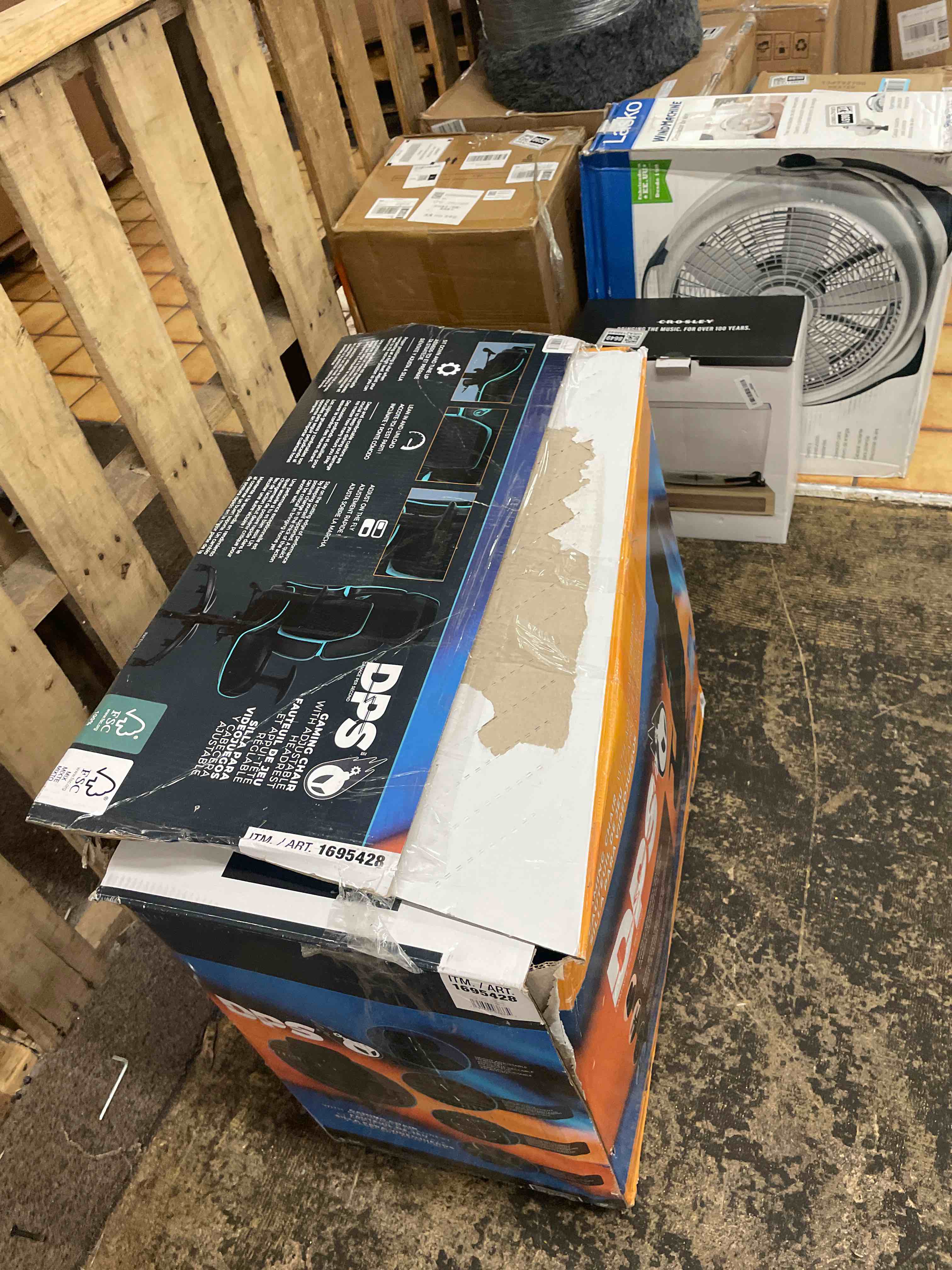 https://s3.amazonaws.com/lotting-images-prod/phillipi/GRA2158647_1753377605372.jpeg