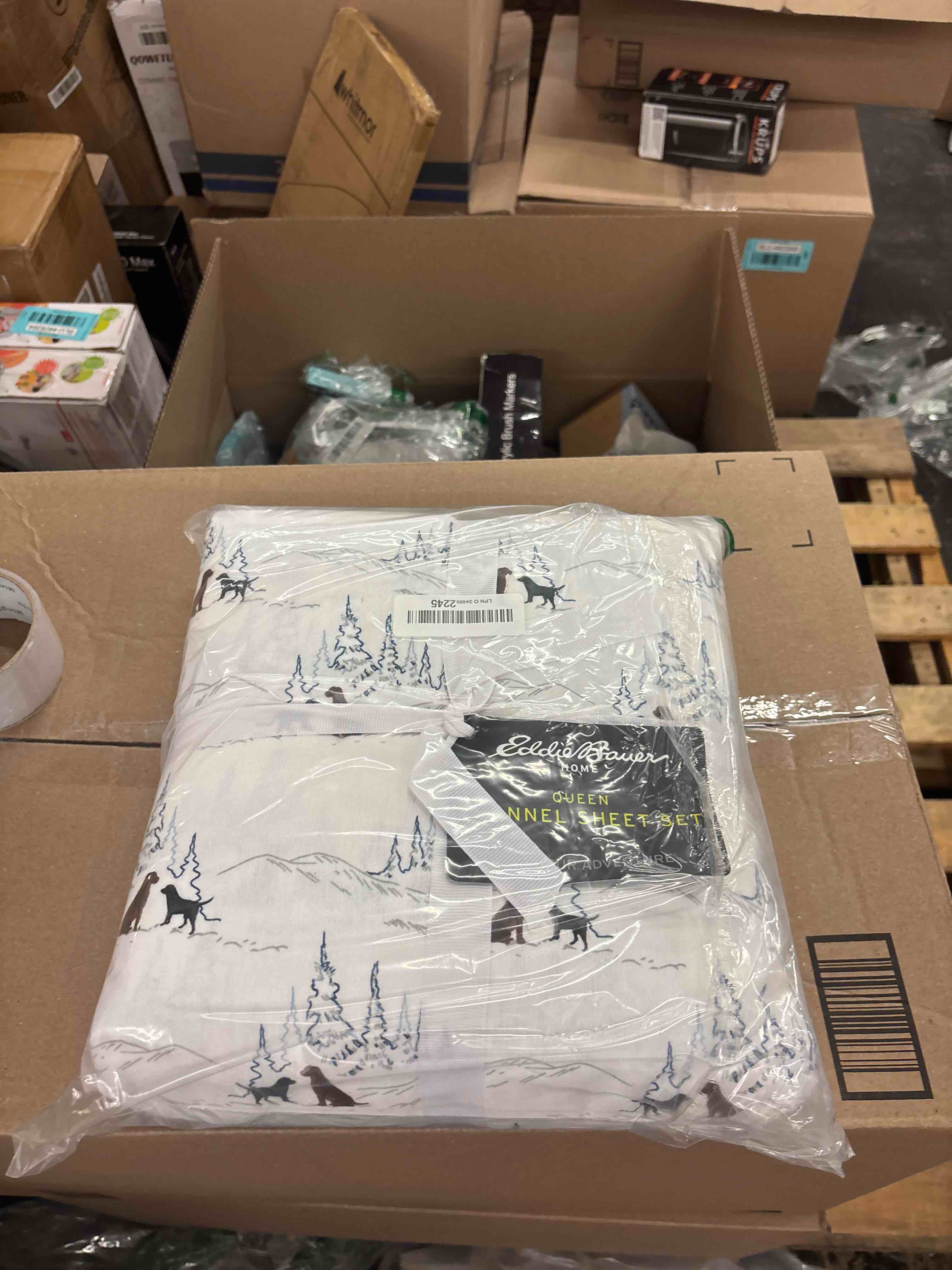 https://s3.amazonaws.com/lotting-images-prod/phillipi/GRA2158683_1753583473124.jpeg