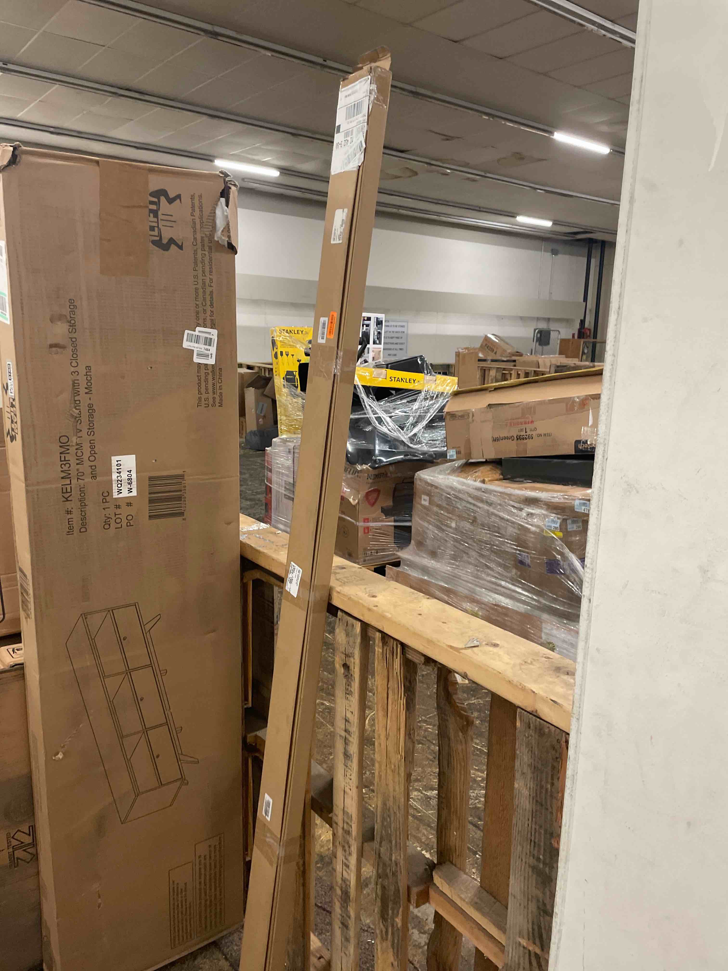 https://s3.amazonaws.com/lotting-images-prod/phillipi/GRA2158772_1753831483883.jpeg