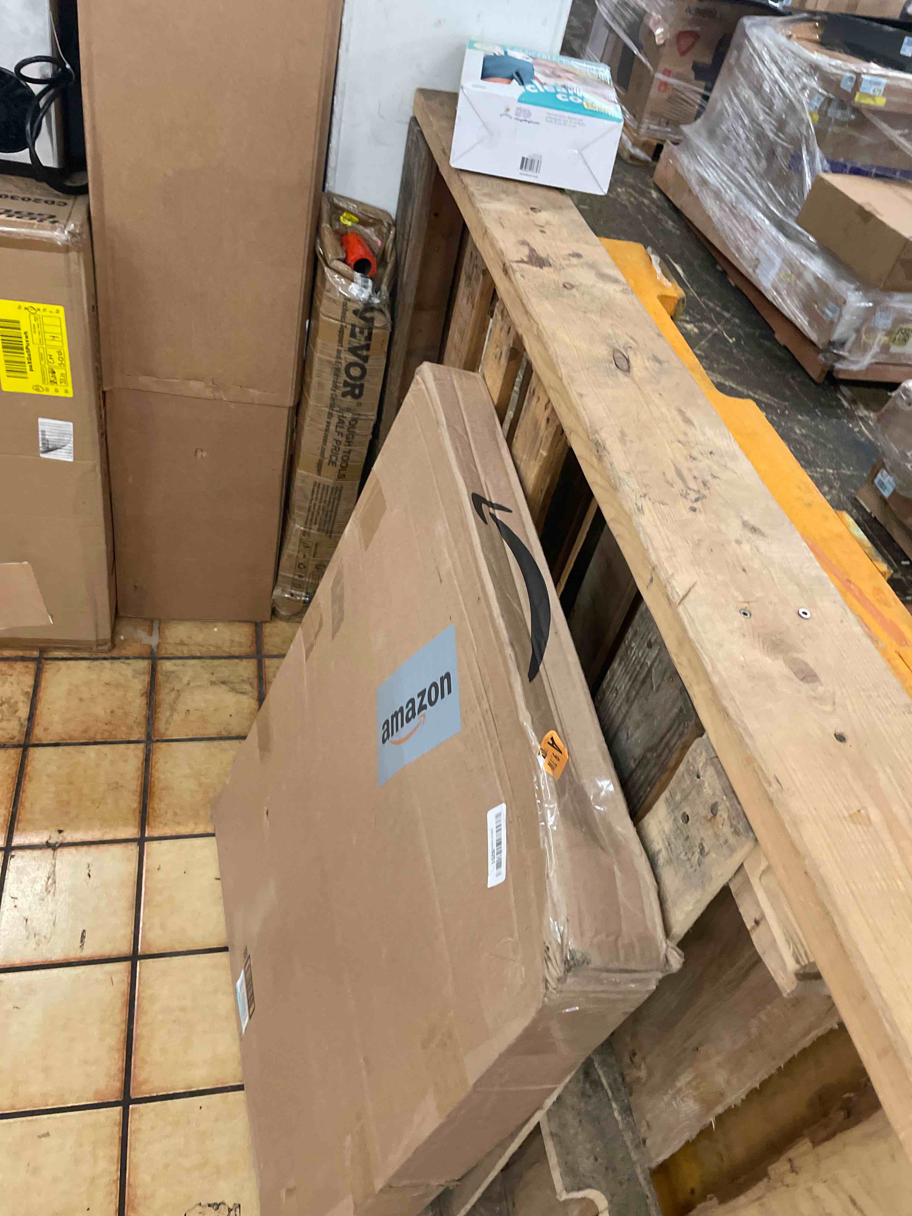 https://s3.amazonaws.com/lotting-images-prod/phillipi/GRA2158788_1753836418669.jpeg