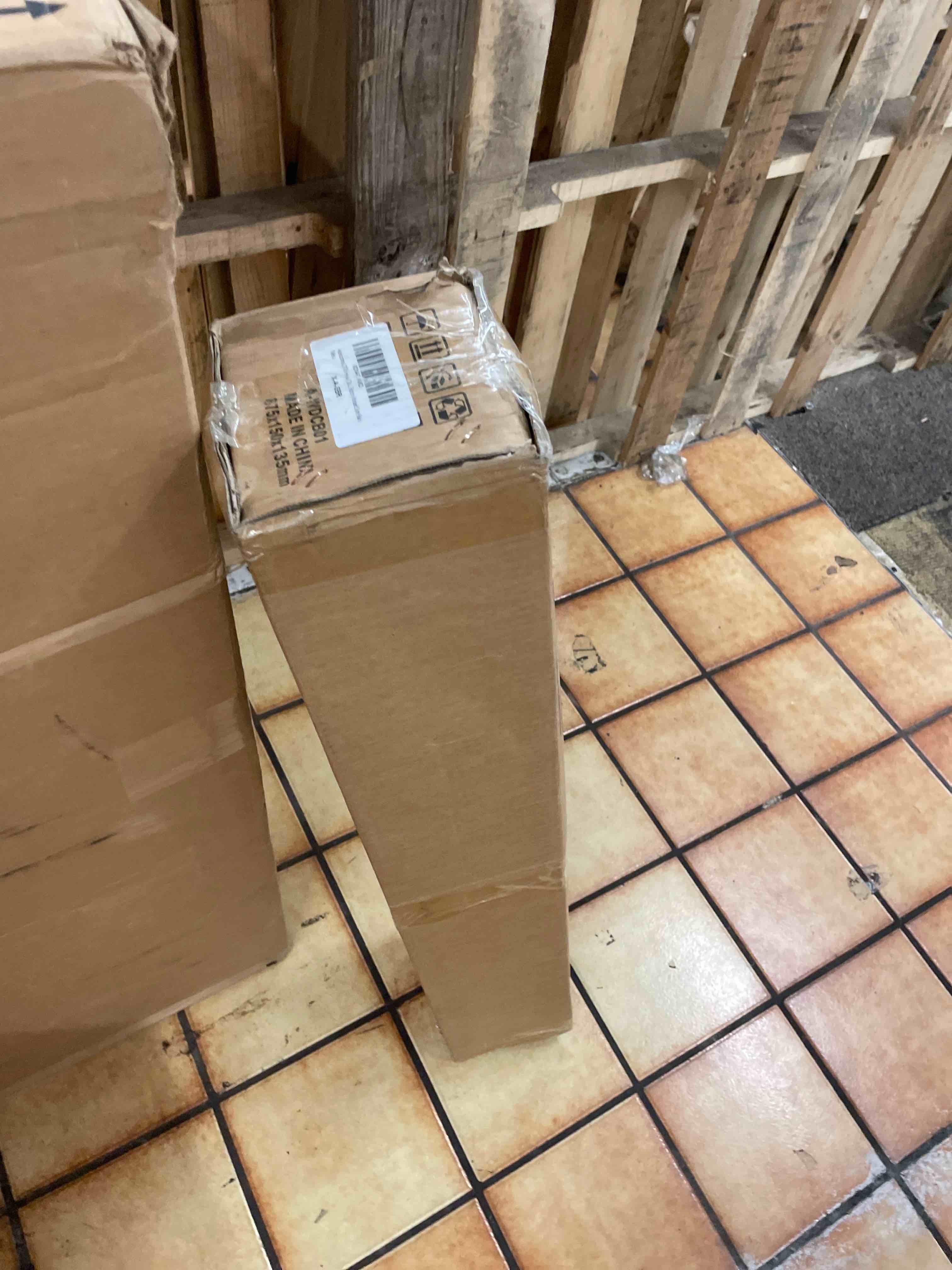 https://s3.amazonaws.com/lotting-images-prod/phillipi/GRA2158796_1753837197172.jpeg