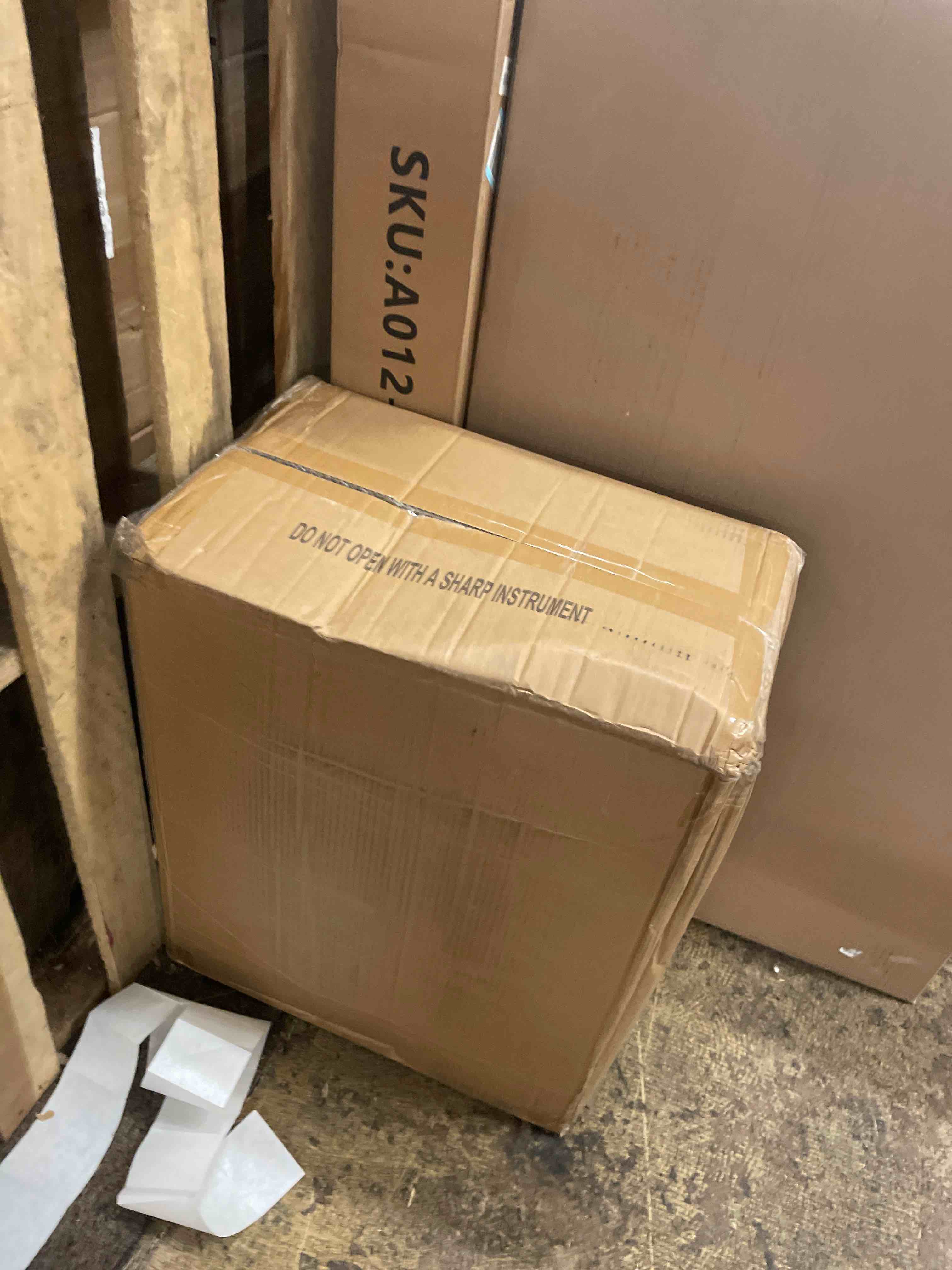 https://s3.amazonaws.com/lotting-images-prod/phillipi/GRA2158839_1754012746845.jpeg
