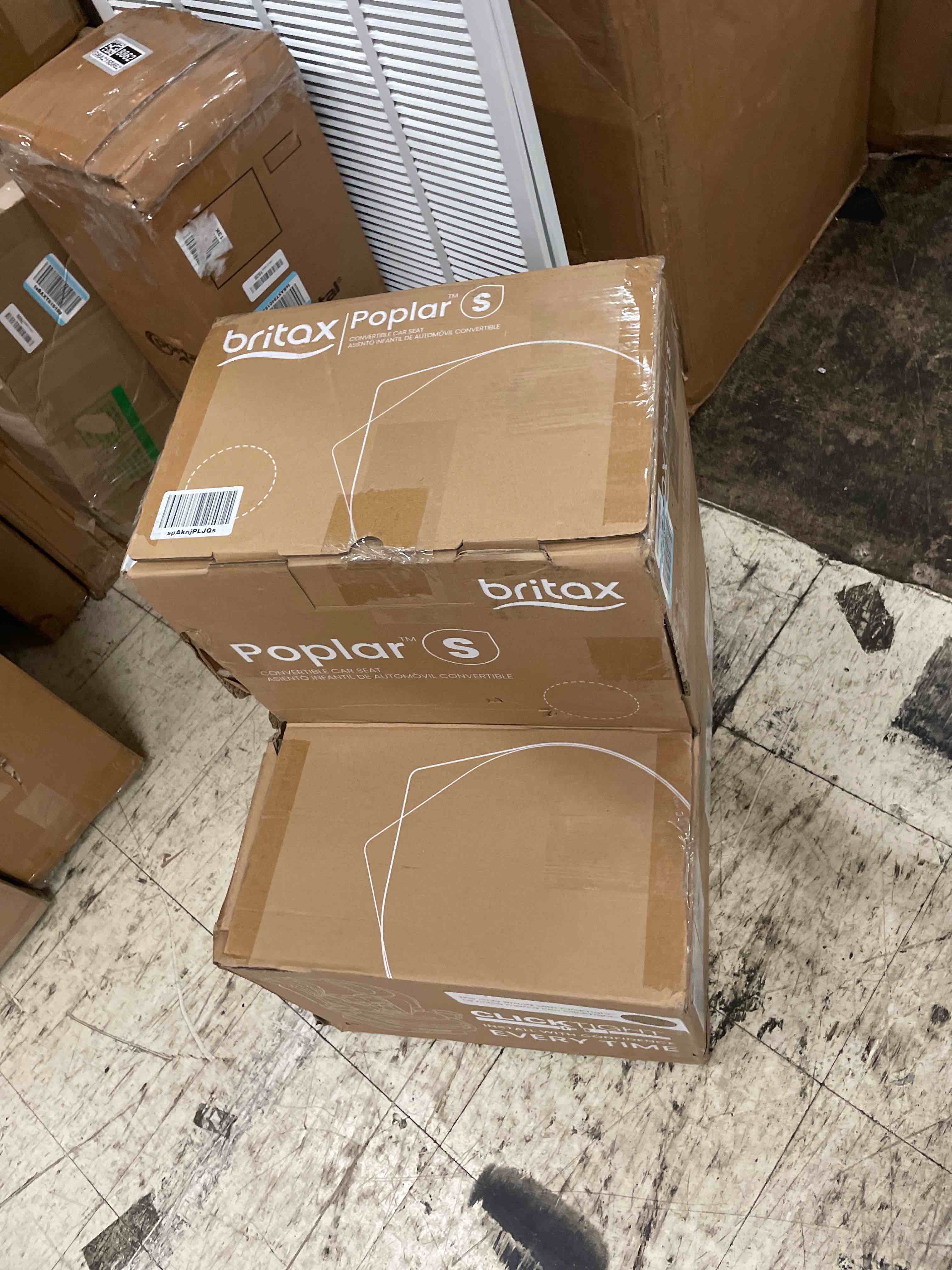 https://s3.amazonaws.com/lotting-images-prod/phillipi/GRA2158854_1754011417581.jpeg